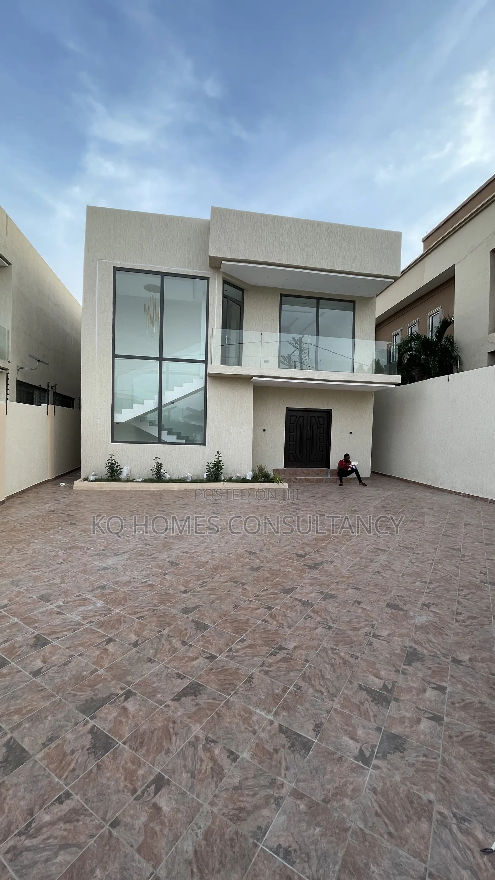 4bdrm House in Ogbojo, East Legon for sale