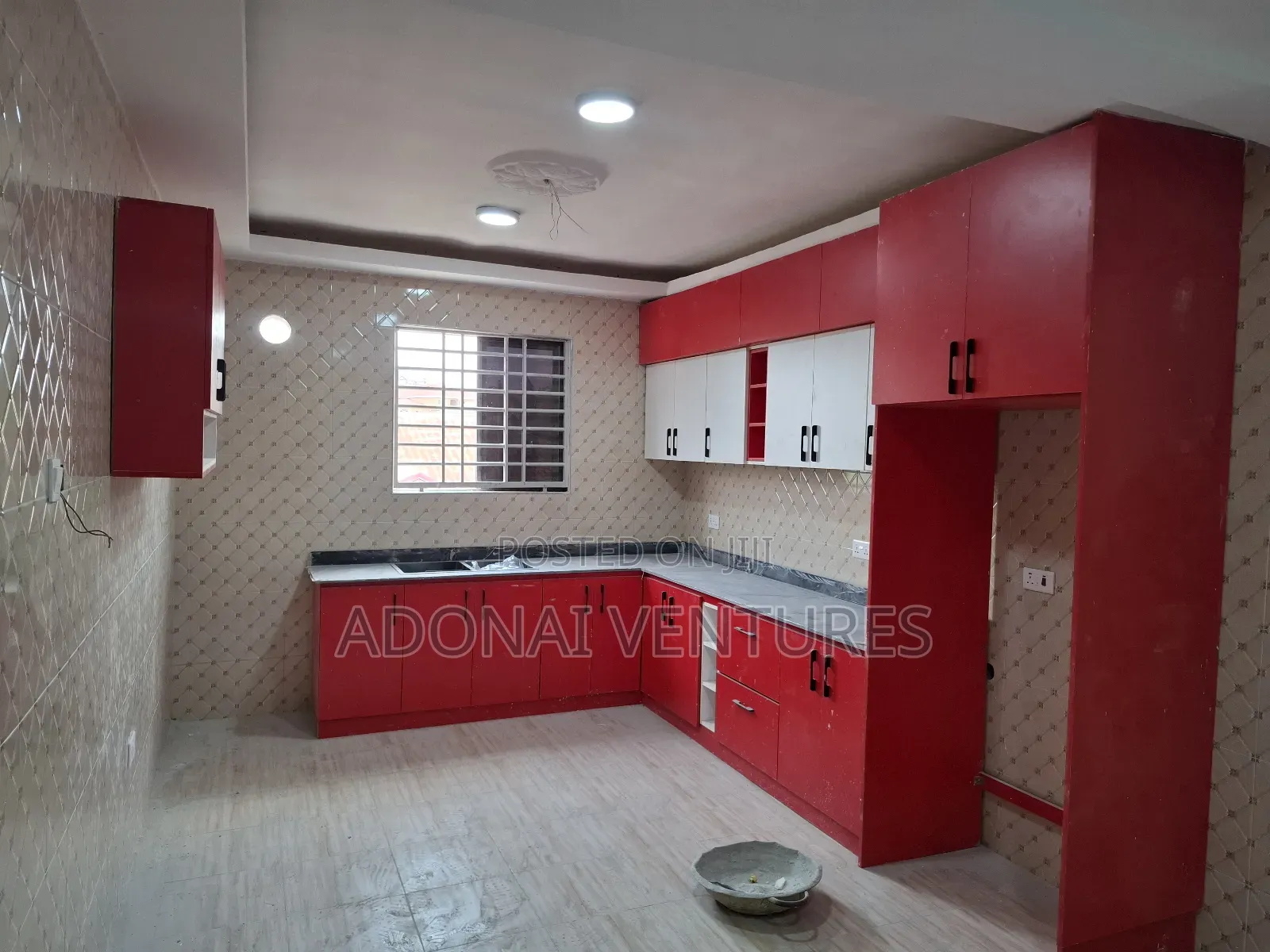 2bdrm Apartment in Santasi Anyinam, Kumasi Metropolitan for rent