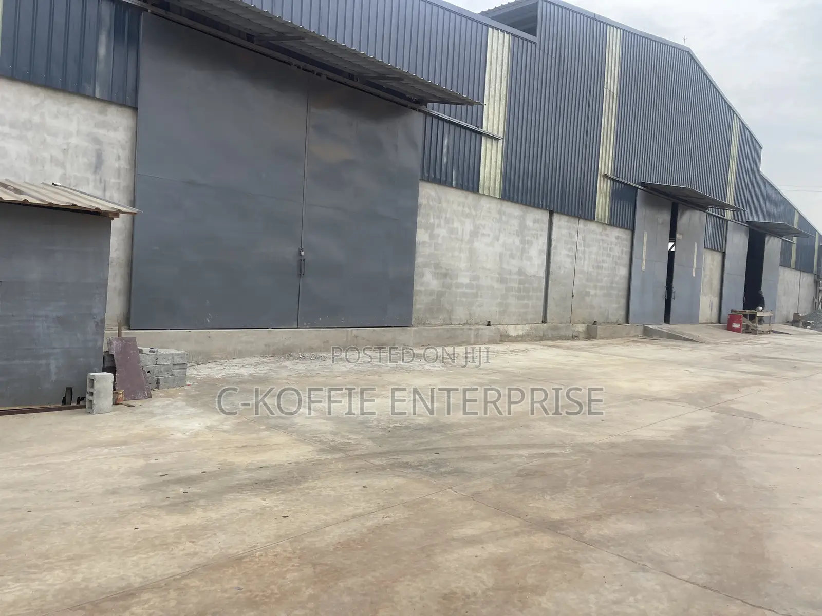3000 SQM Warehouse at Graphics Road for Rent