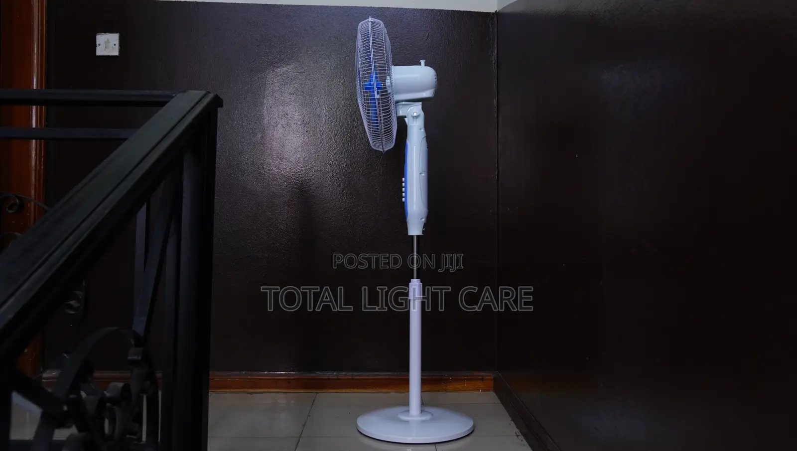 Rechargeable And Solar Standing Fan