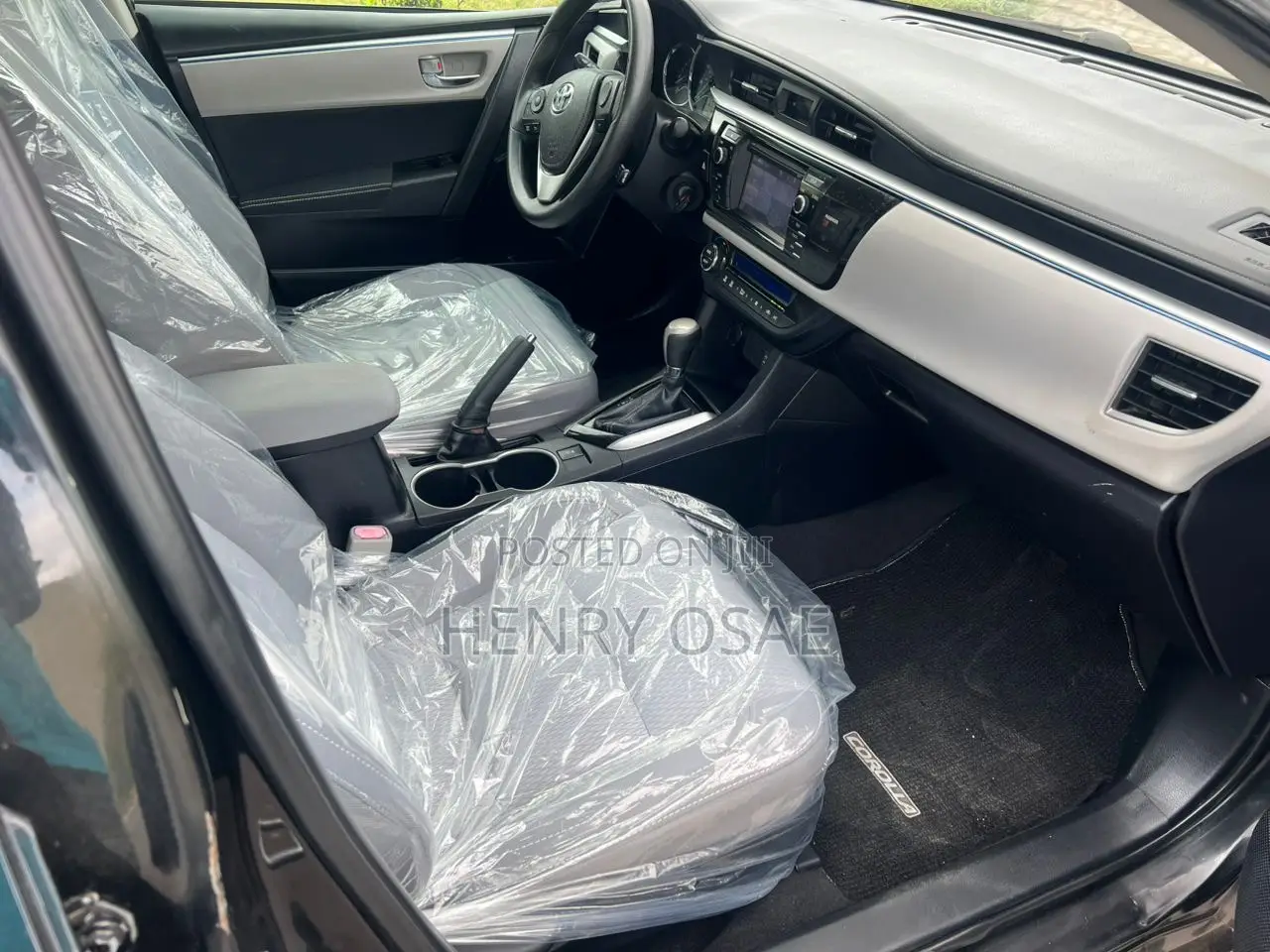 Toyota Corolla LE 4dr Sedan (1.8L 4cyl CVT) 2016 Black