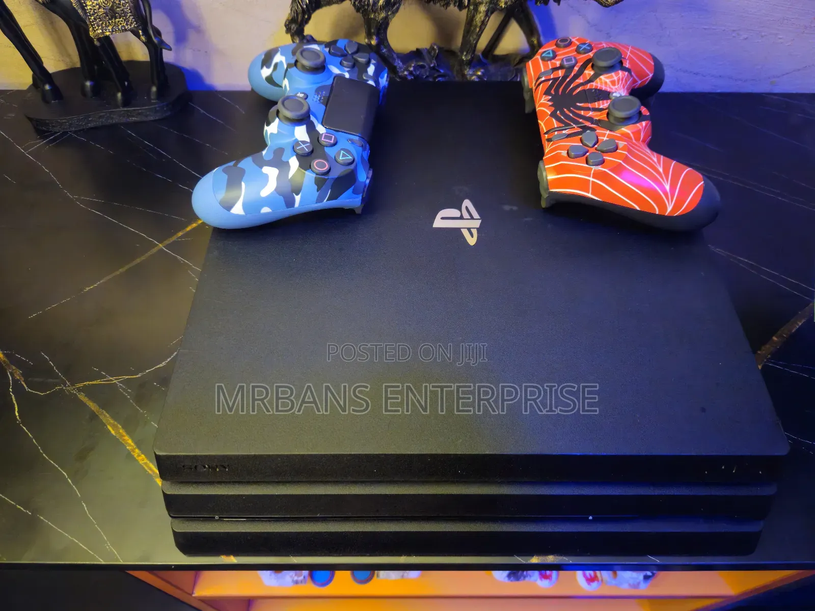 Ps4 Pro 1tb Jailbreak With 14-16 Games, 2 Controllers