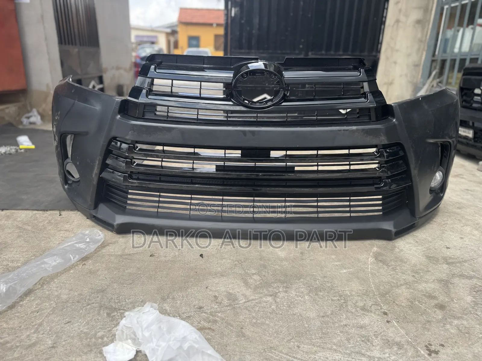 Toyota Highlighted 2018-2019 Front Bumper Complete Available