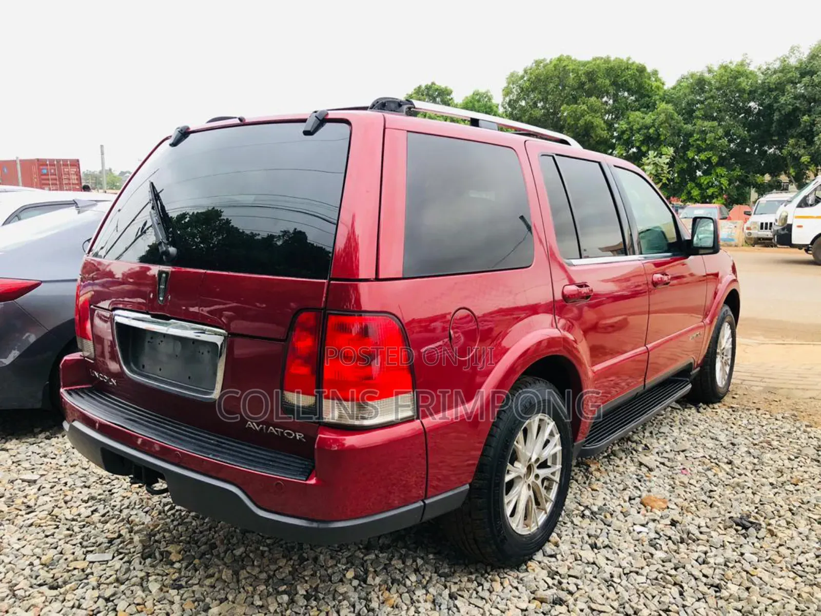Lincoln Aviator Luxury AWD 2003 Red