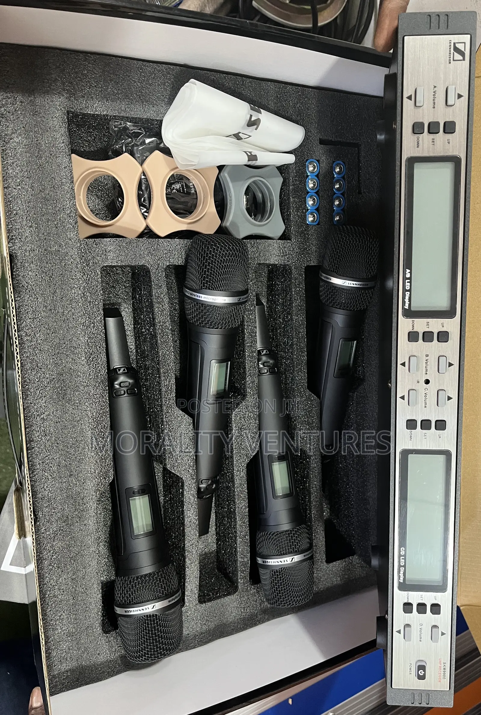 Sennheiser SKM 9900 Wireless Microphone System
