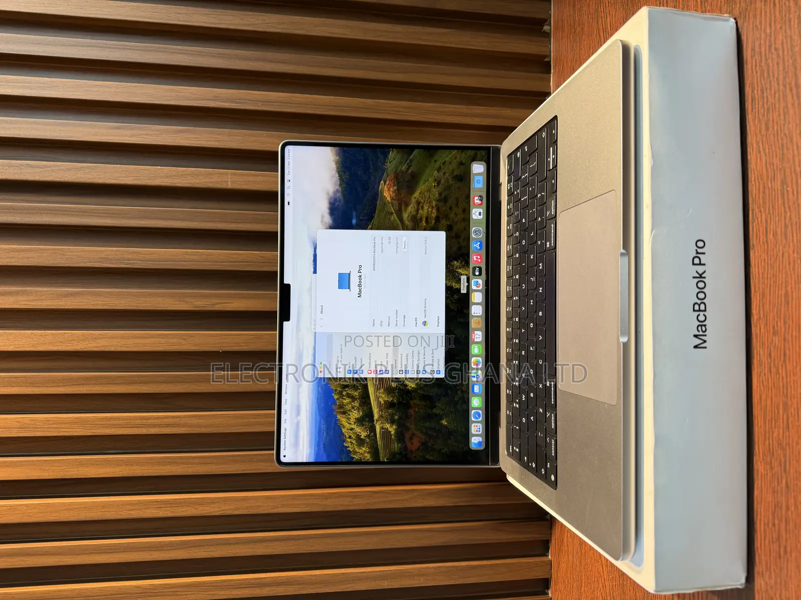 Laptop Apple MacBook Pro 2021 M1 16GB Apple M1 Pro SSD 512GB