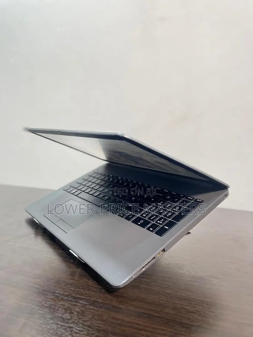 New Laptop HP 255 G8 12GB AMD Ryzen SSD 128GB