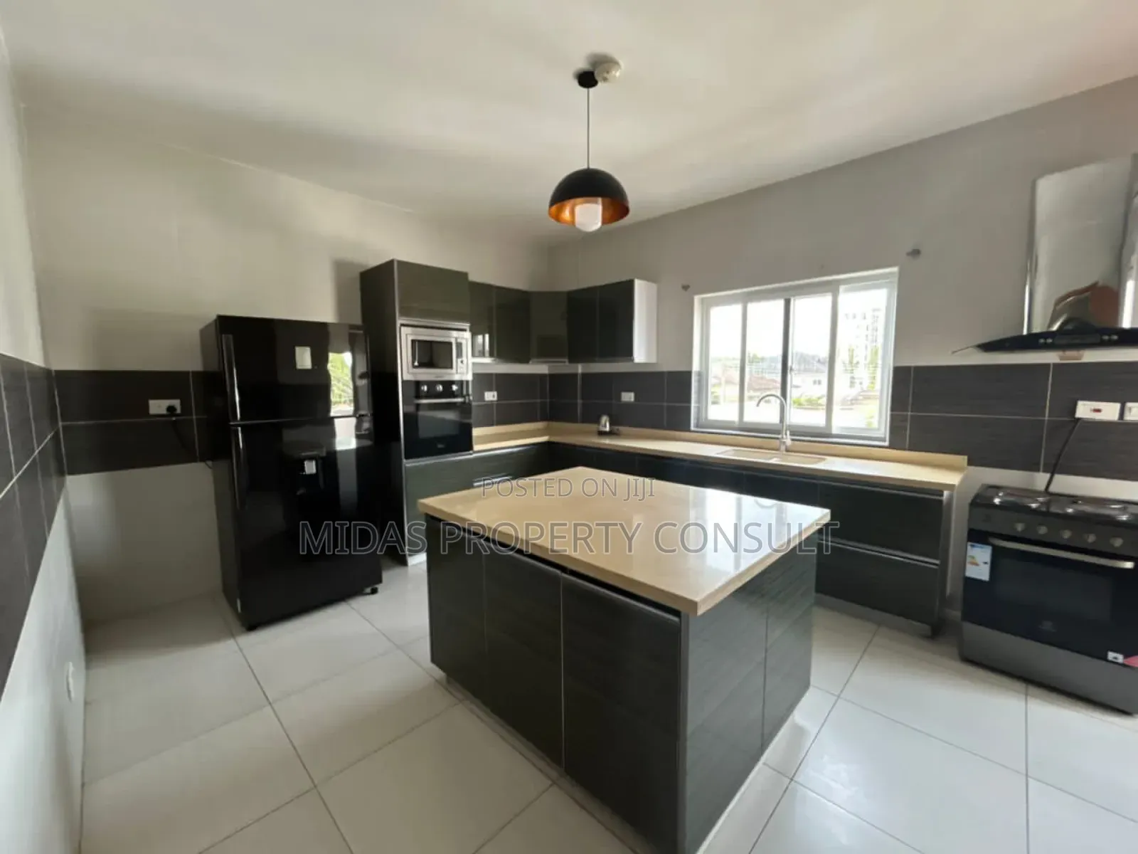 2bdrm Apartment in Cantonment, US Embassy Area for rent