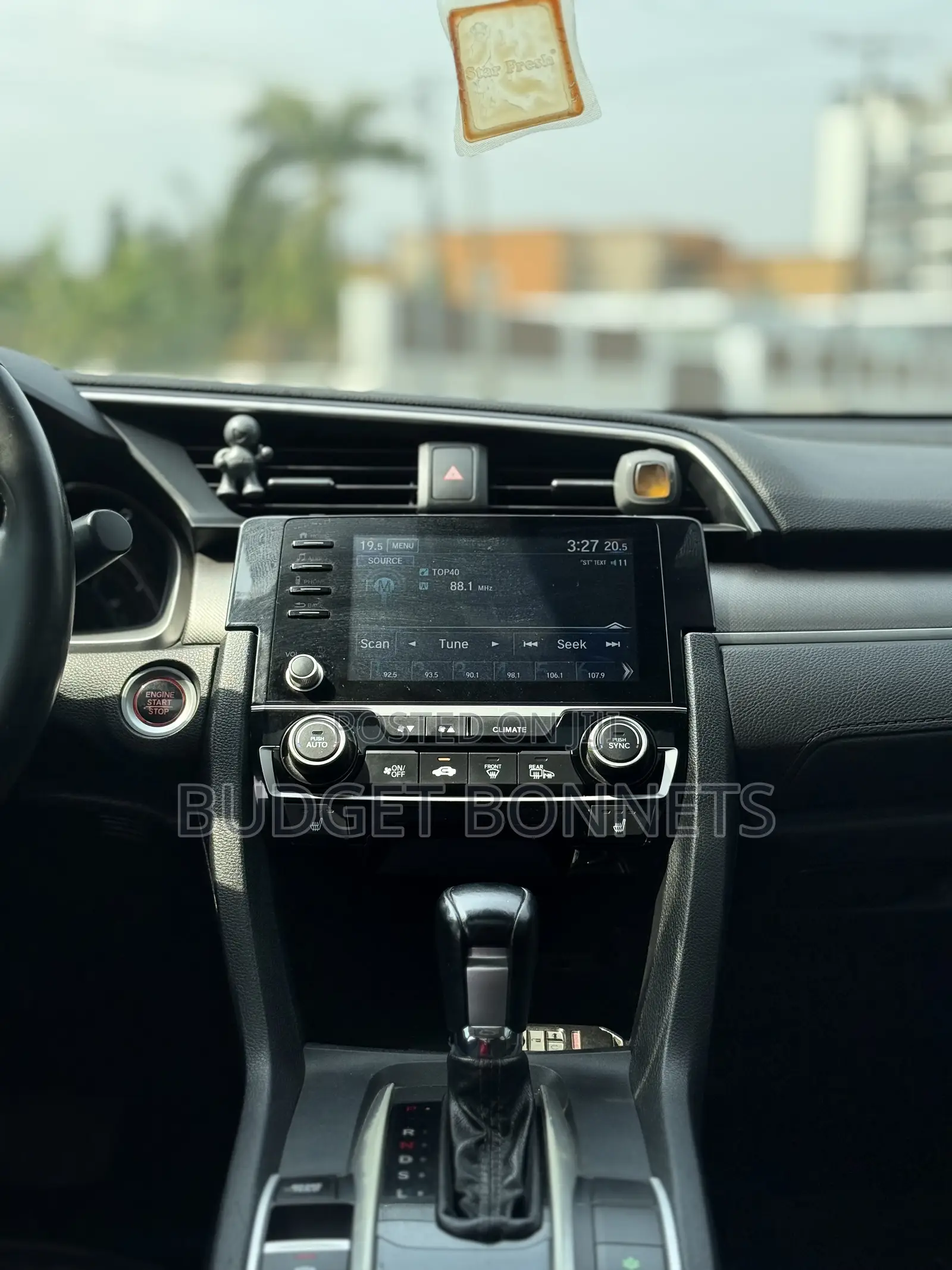 Honda Civic EX Sedan 2020 White