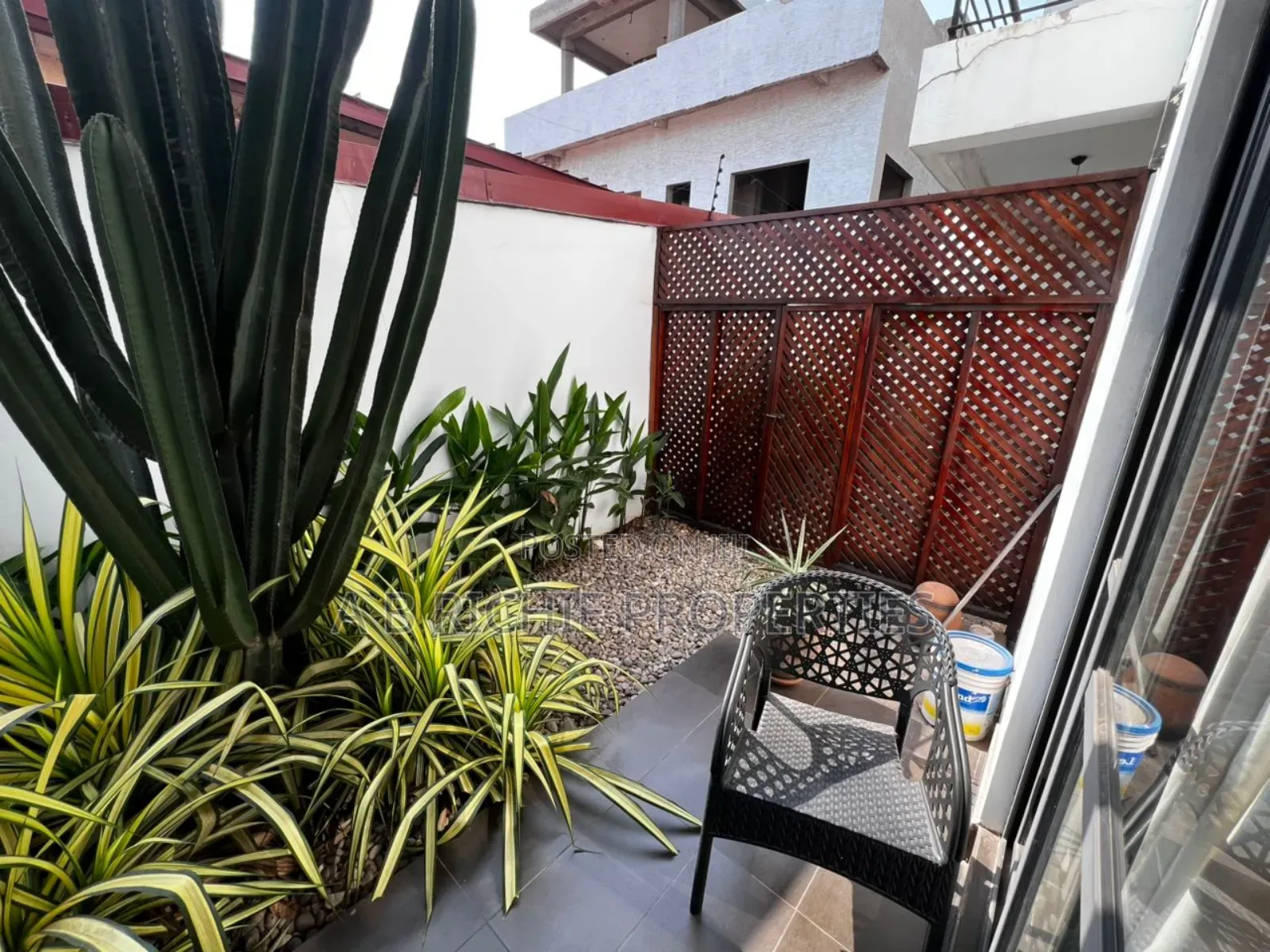 Furnished 1bdrm Apartment in Ab Richie Properties, Osu Ako-Adjei