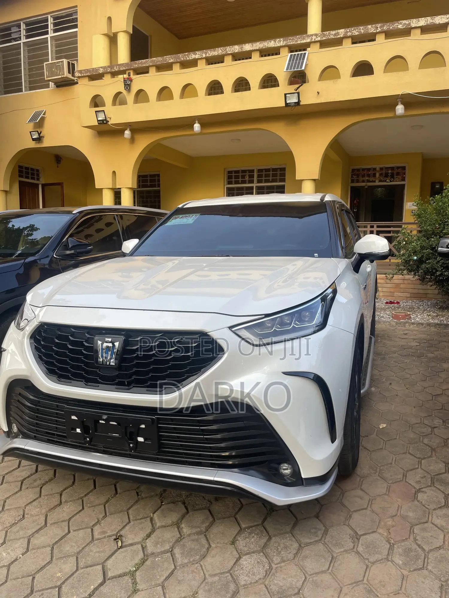 Toyota Highlander 2021 White