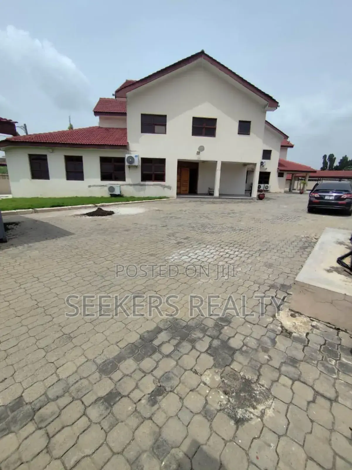 15bdrm House in Seekers Realty, MTN Area for rent
