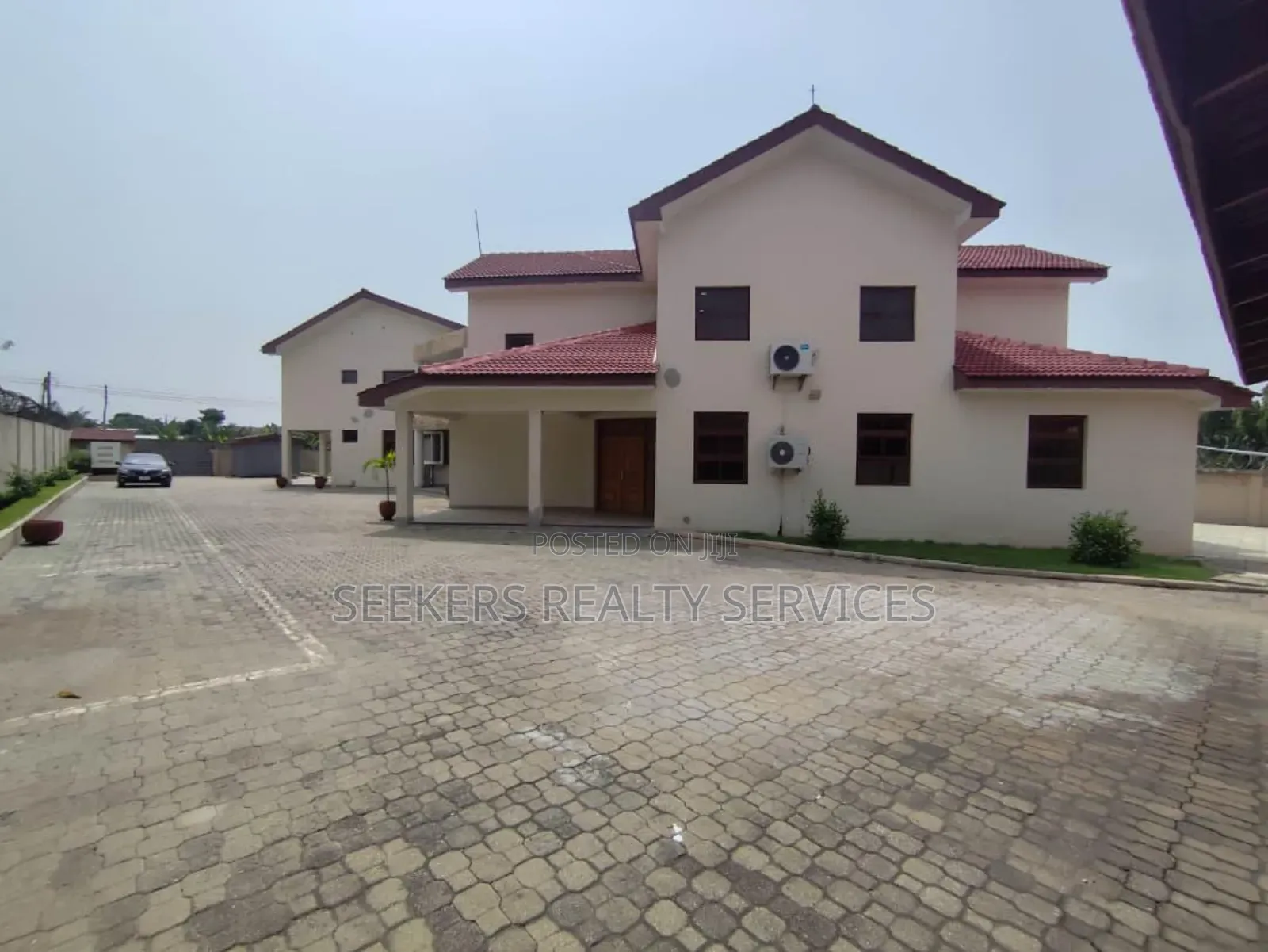 15bdrm House in Seekers Realty, MTN Area for rent