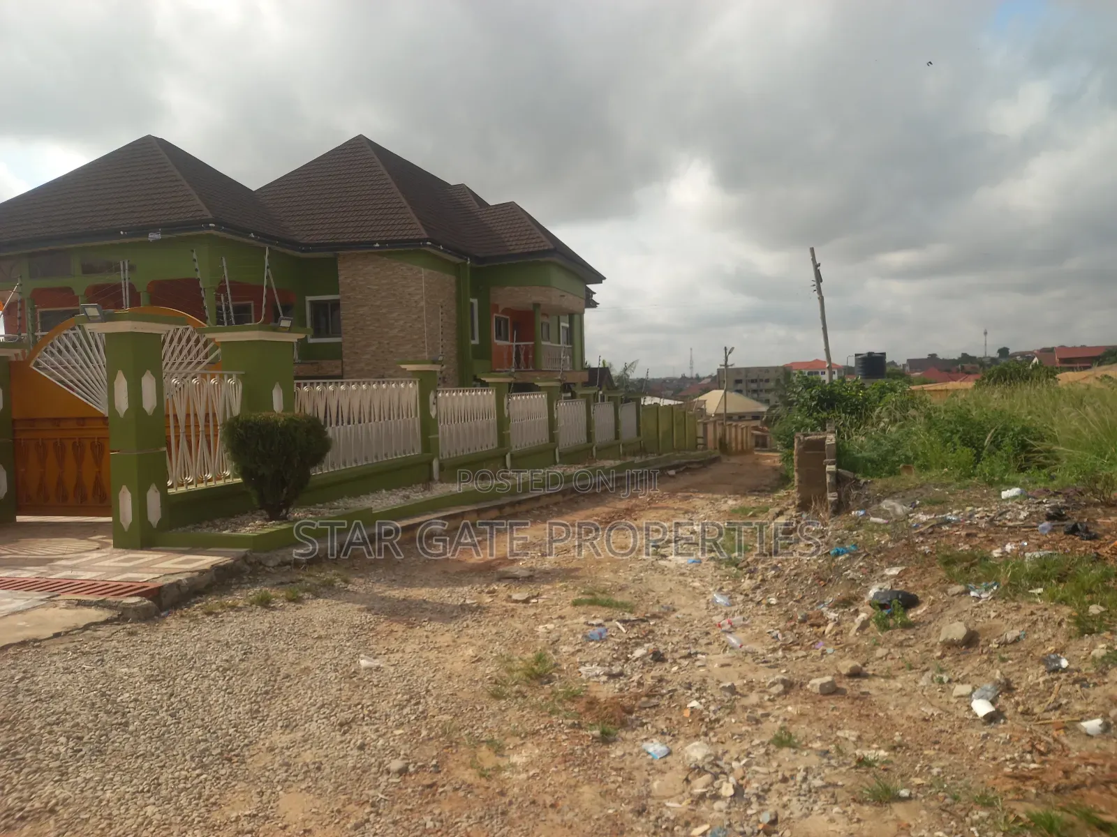 Plot for Sale at Buokrom Estate Junction.