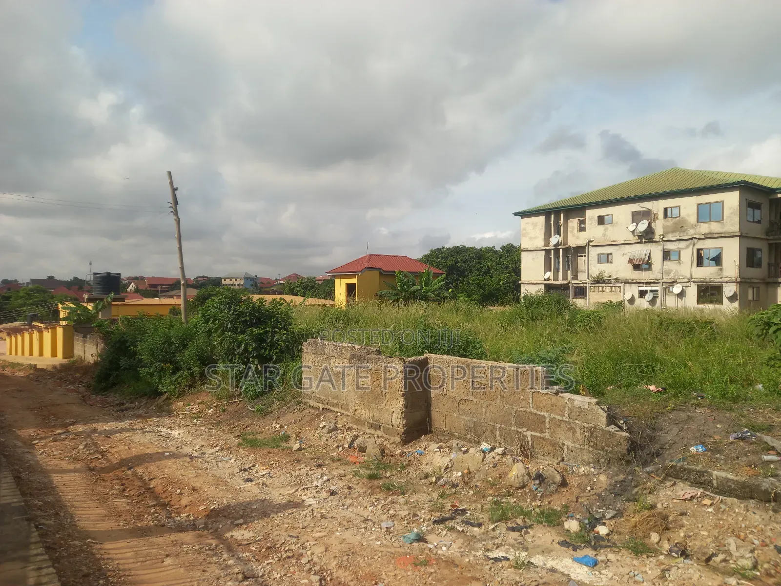 Plot for Sale at Buokrom Estate Junction.