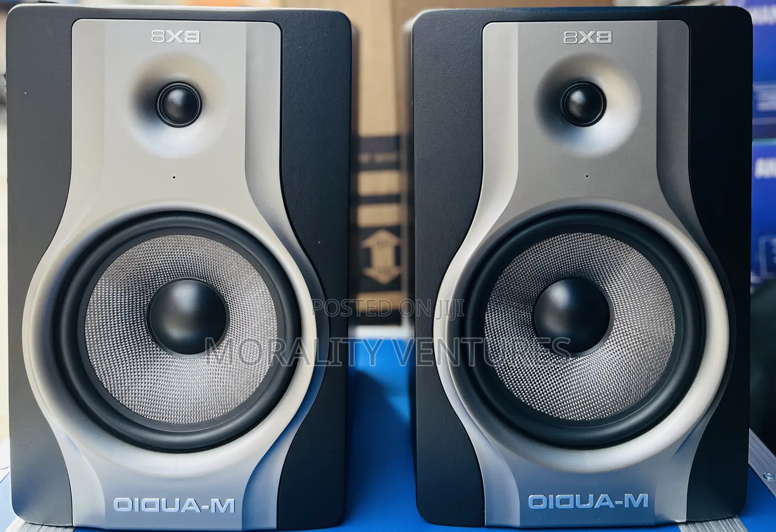 M-Audio Bx8 Carbon Studio Monitors