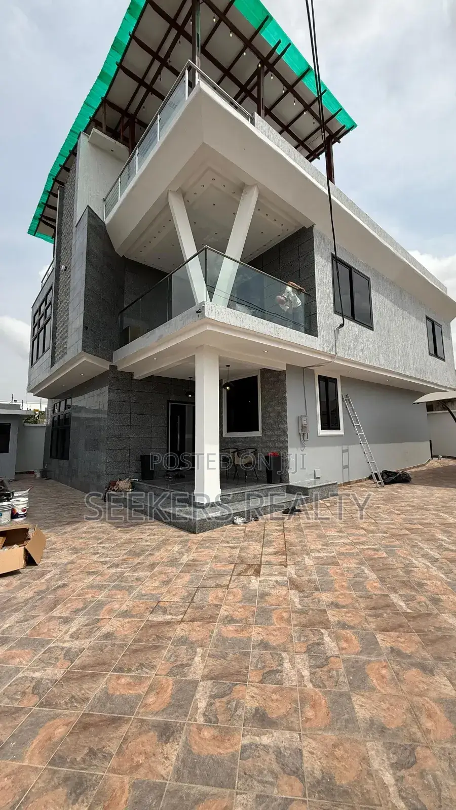 Furnished 4bdrm House in Seekers, Otano for sale