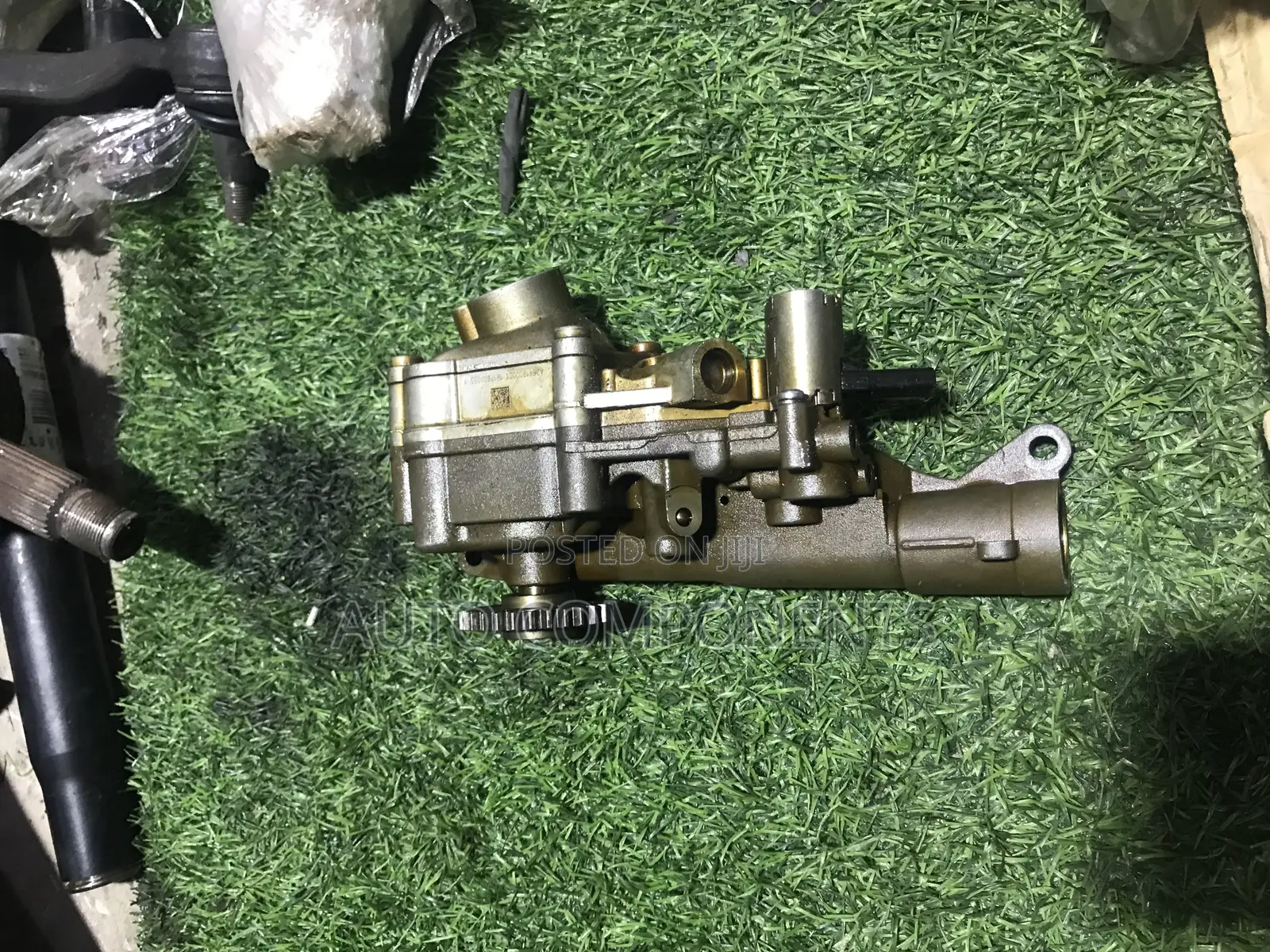 Mercedes Benz C300 2021 - 2022 (W206) Oil Pump
