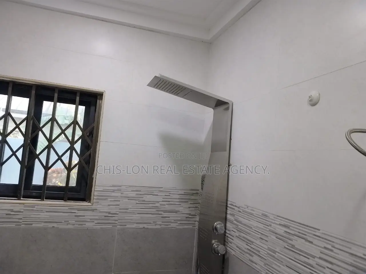 5bdrm House in Chis-Lon Broker, Millenium City for rent