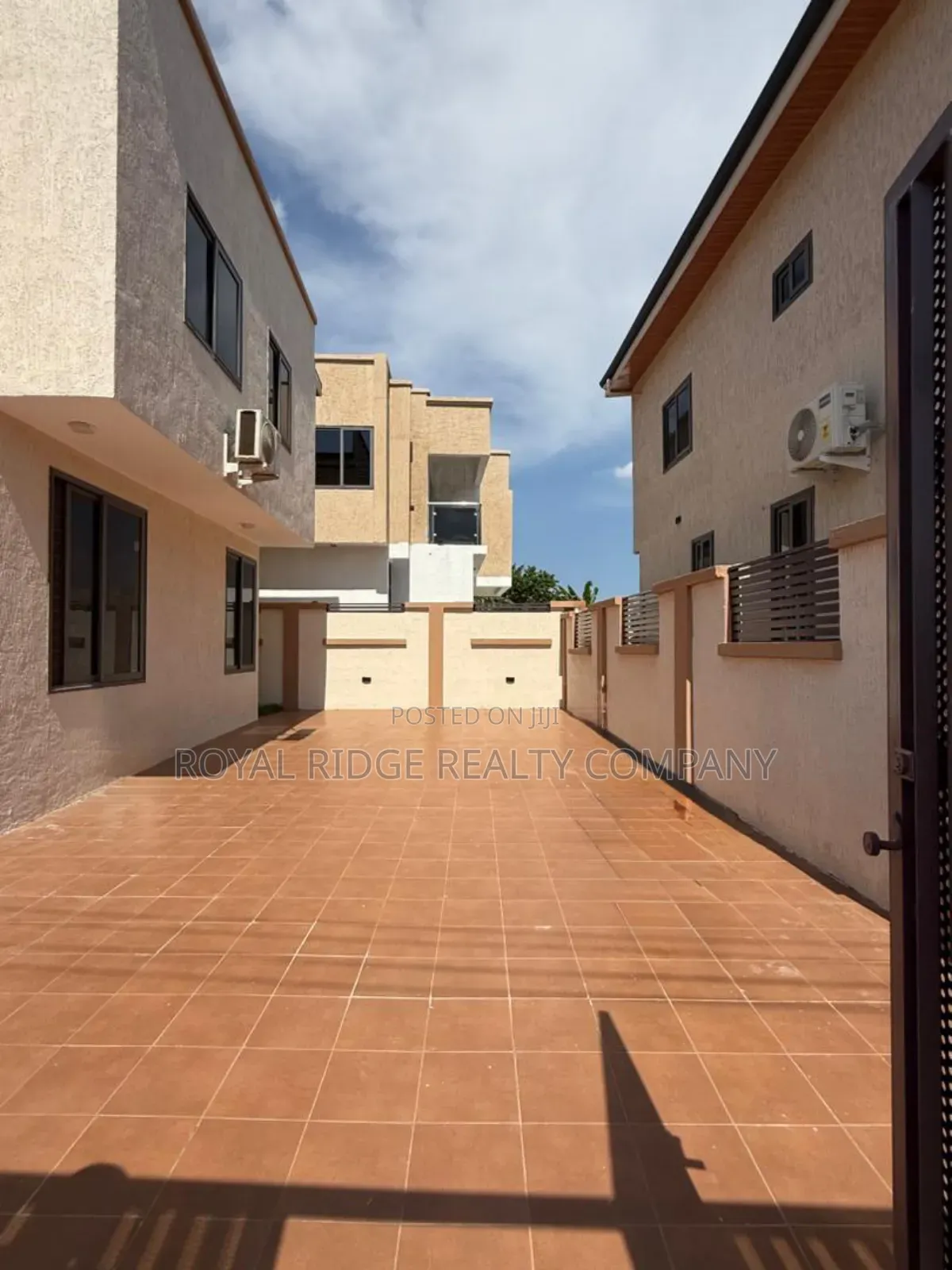 3bdrm Duplex in Adenta, Accra Metropolitan for rent
