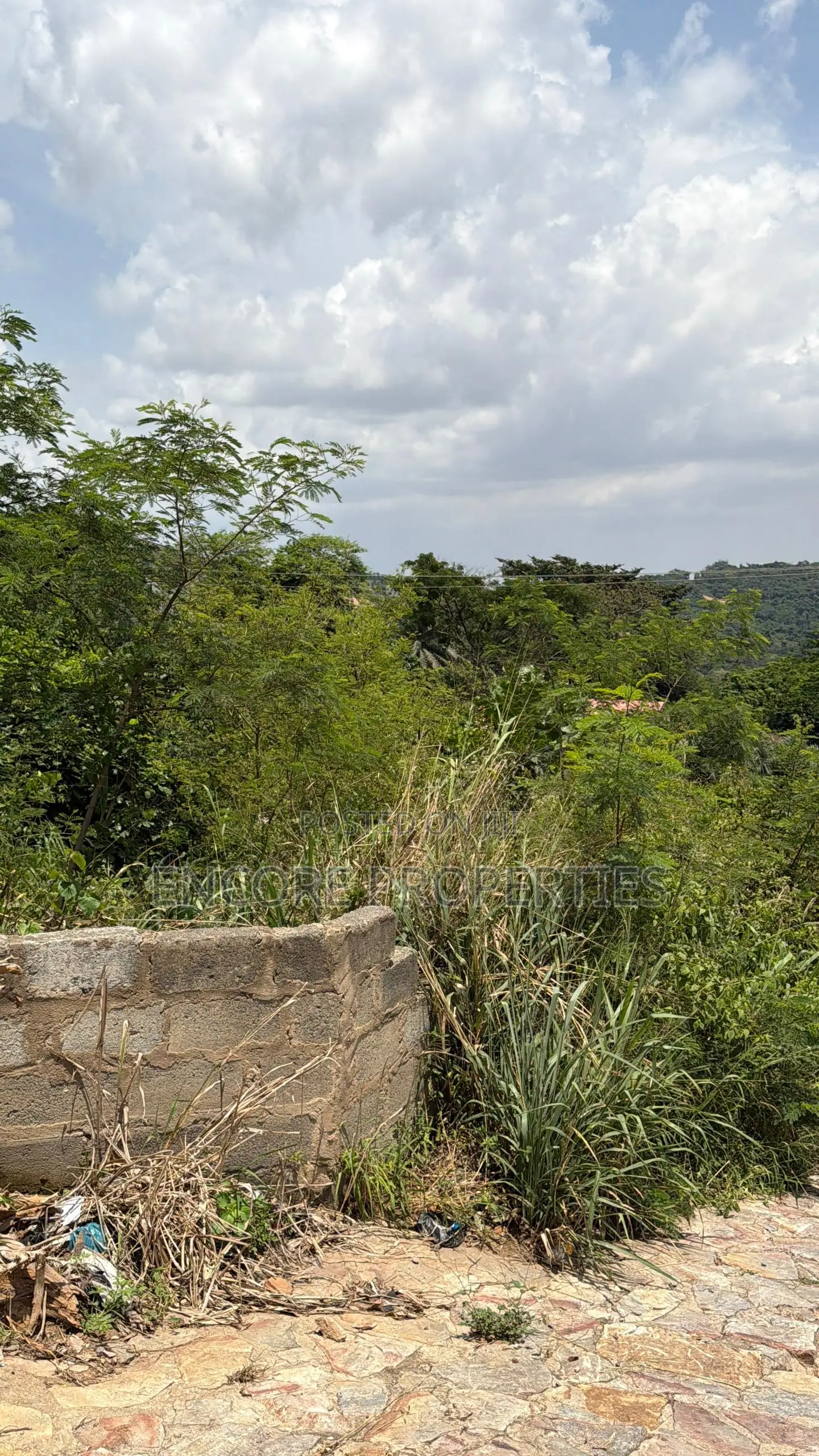 2 Acres of Titled Land on the Peaduase Aburi Road