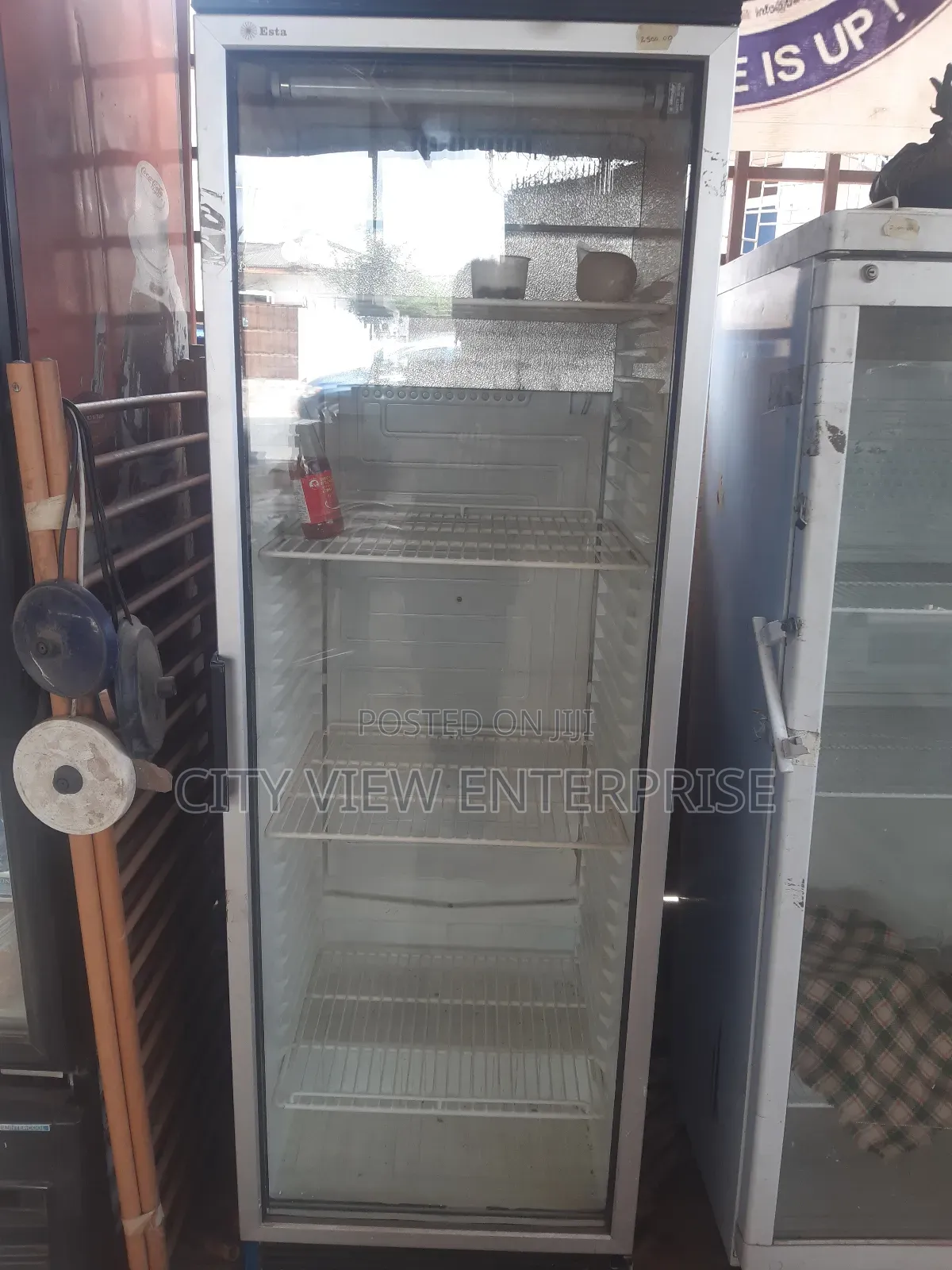 Refrigerator