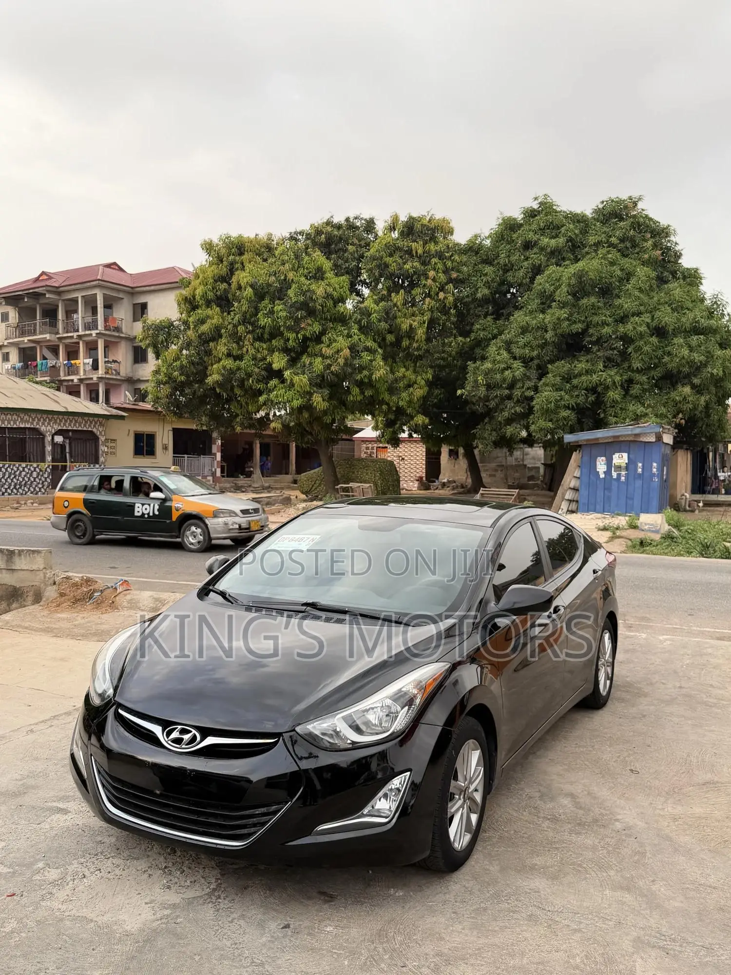 Hyundai Elantra Limited Sedan FWD (1.8L 4cyl 6A) 2016 Black