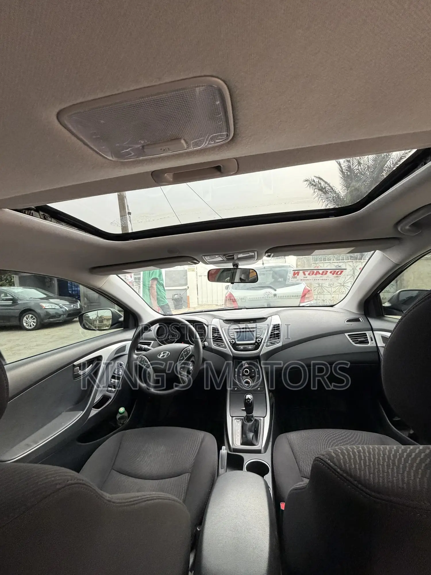 Hyundai Elantra Limited Sedan FWD (1.8L 4cyl 6A) 2016 Black