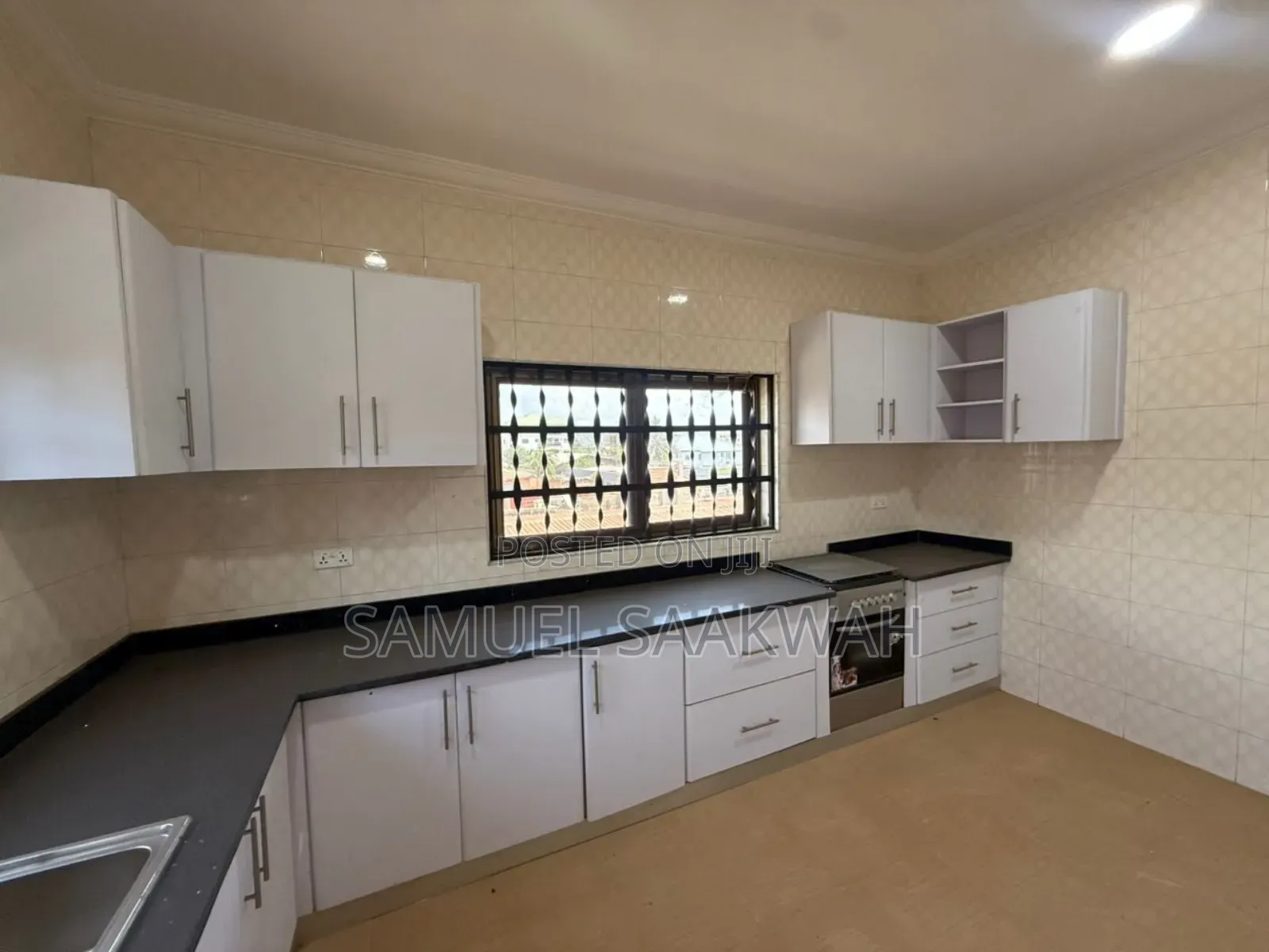 5bdrm House in Old Barrier Scc for sale