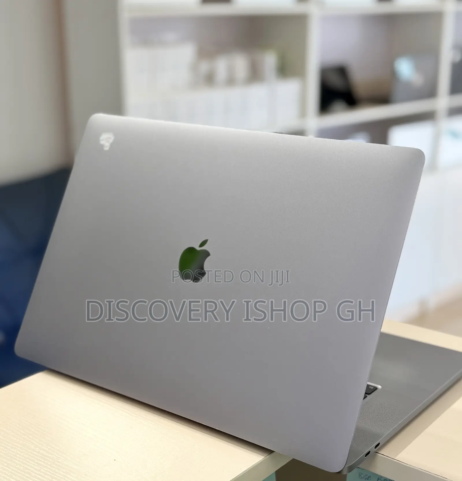 Laptop Apple MacBook Pro 2019 64GB Intel Core i9 SSD 512GB