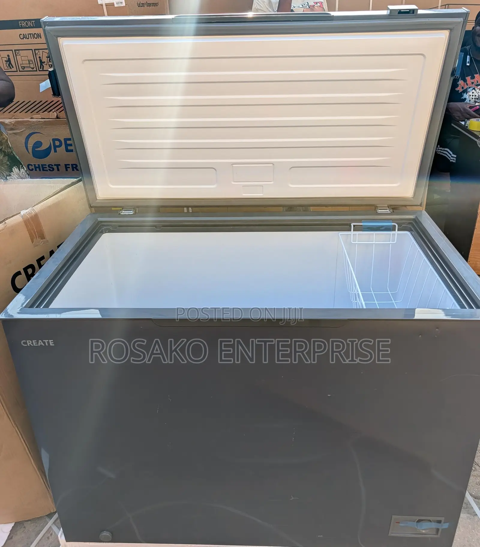 Create 255l Chest Freezer (Plastic Inside)