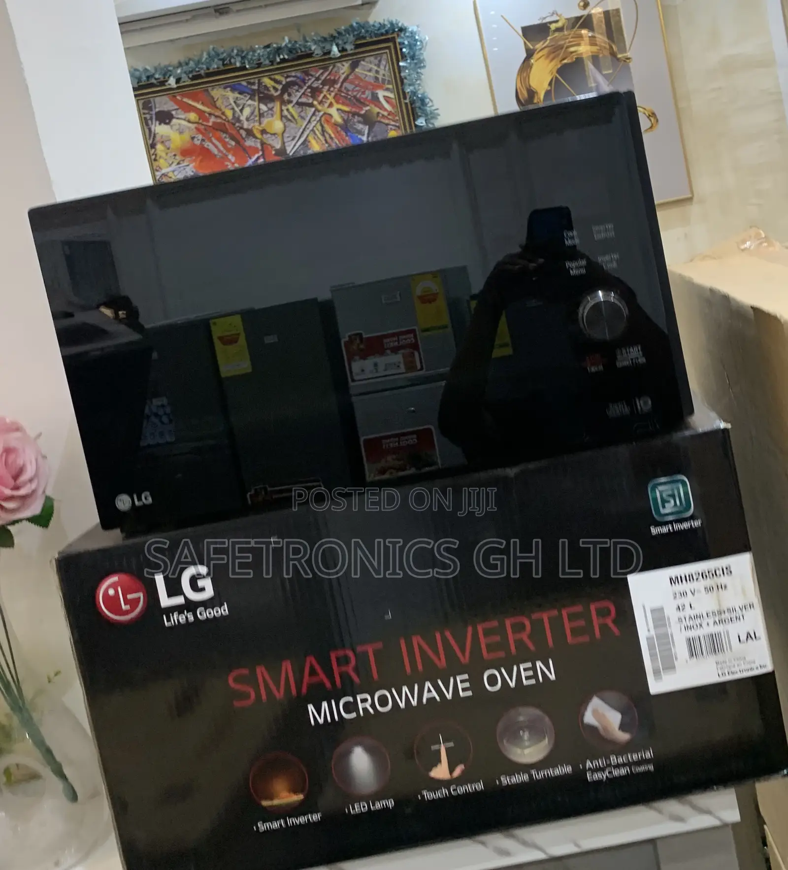 Newest Version Lg 42 Liters Smart Inverter Black Microwave