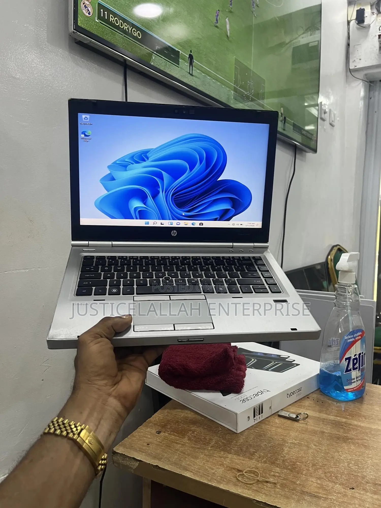 Laptop HP EliteBook 8460P 4GB Intel Core i5 HDD 140GB