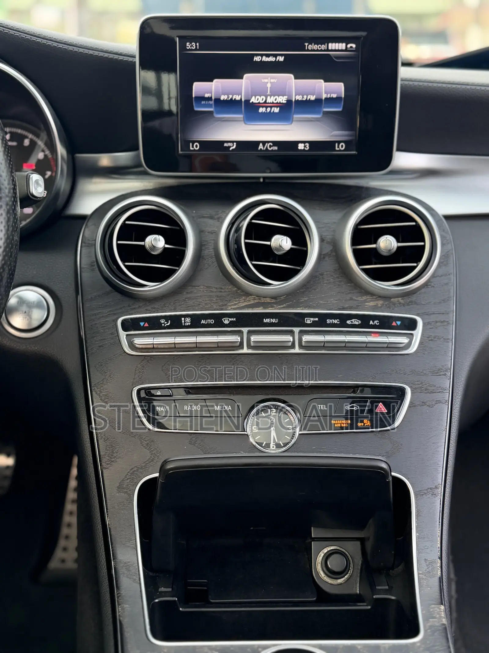 Mercedes-Benz C300 Base 4Matic Sedan AWD (2.0L 4cyl 7A) 2016 Gray