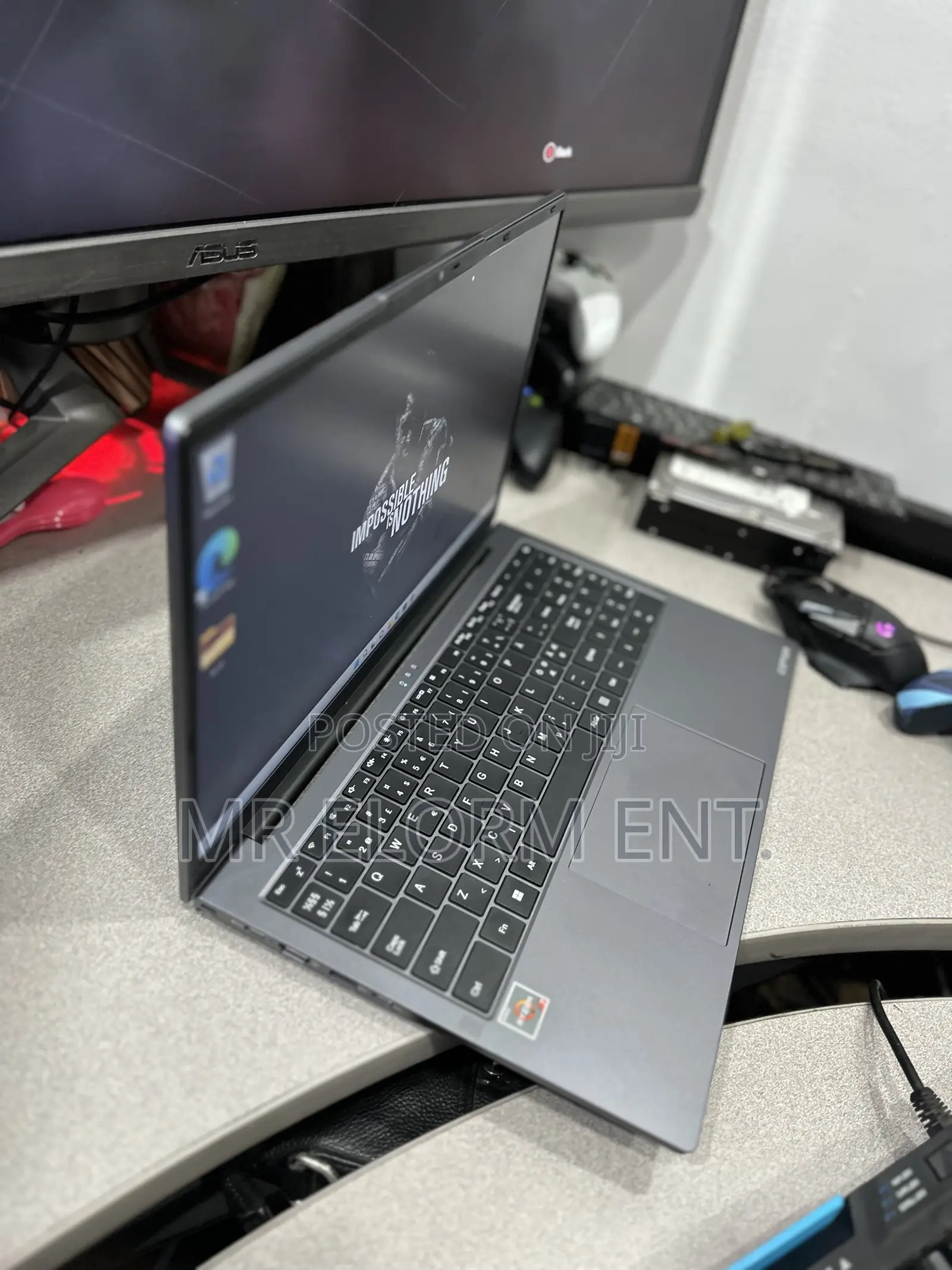 Laptop 16GB AMD Ryzen 7 SSD 512GB