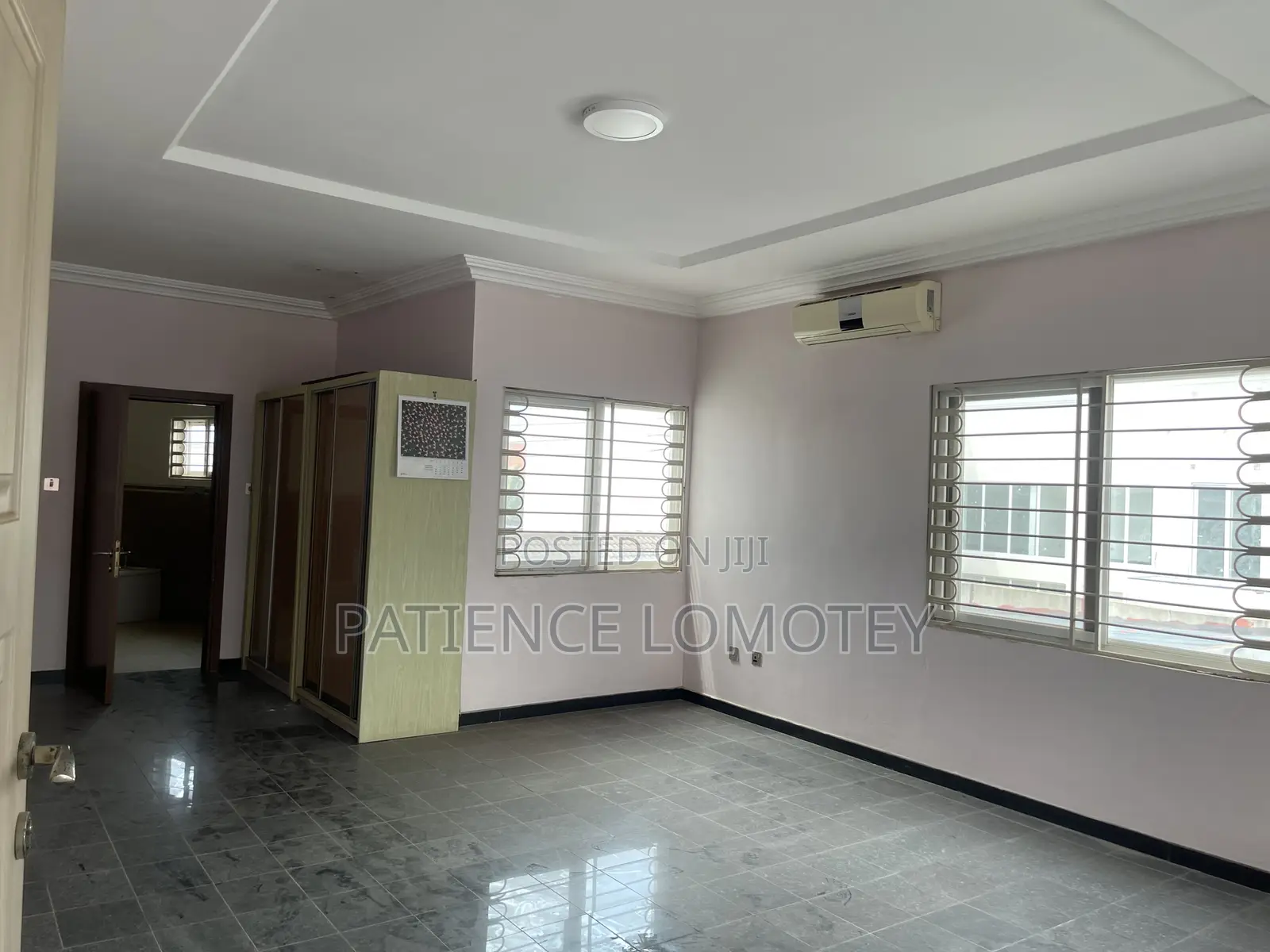 7bdrm House in Airport Hills for sale