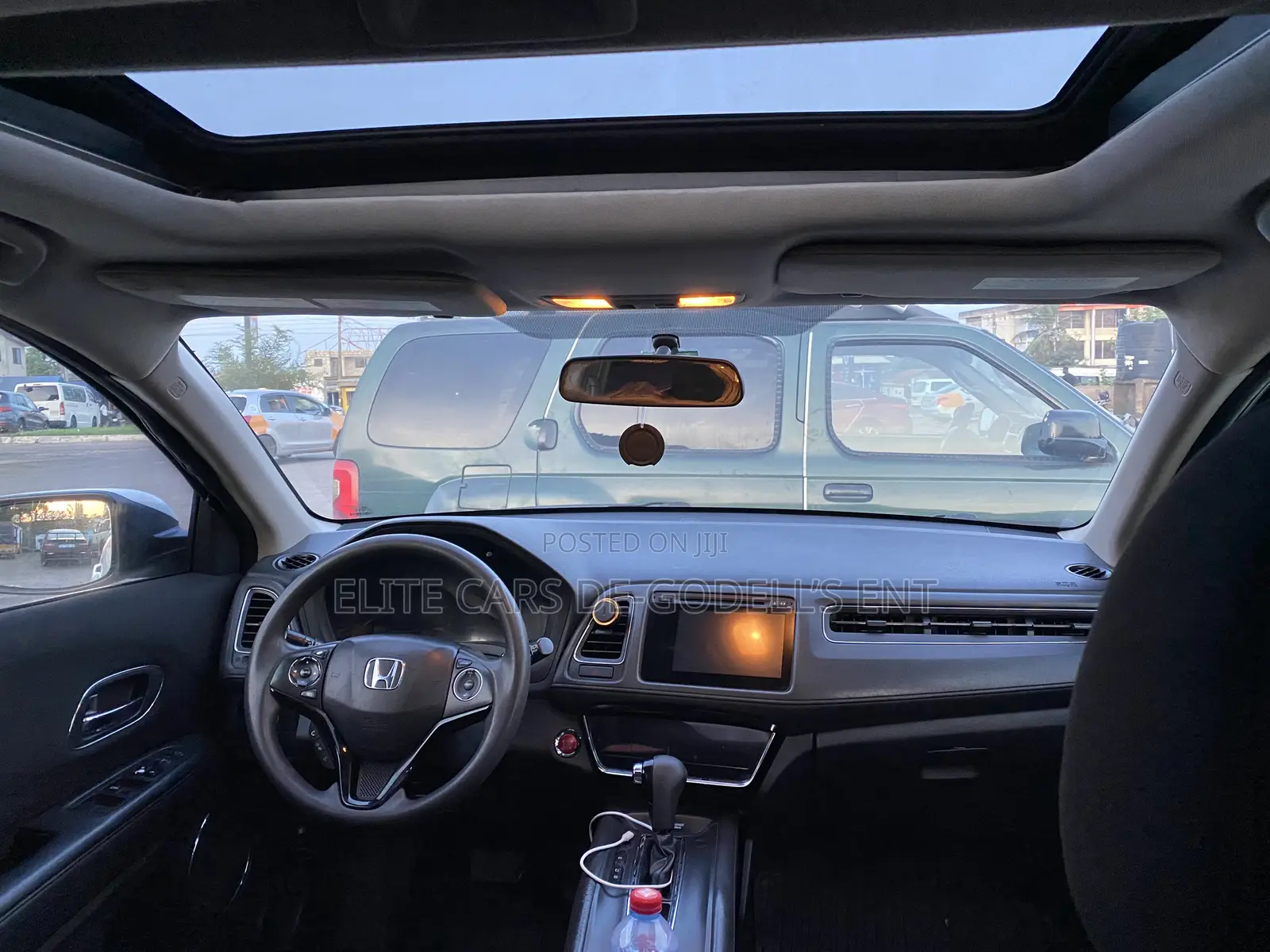 Honda HR-V EX-L w/Navigation AWD 2017 White
