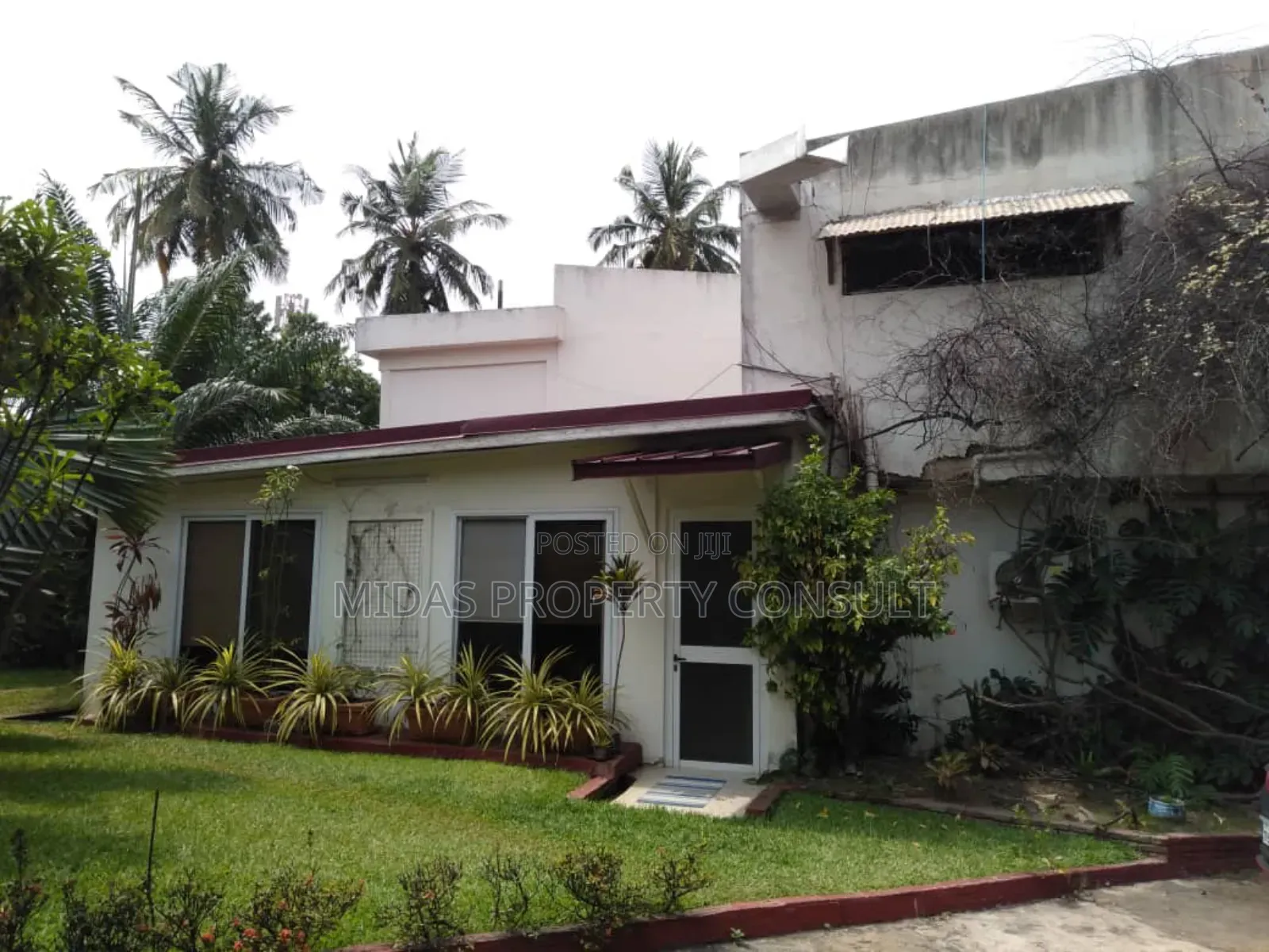7bdrm House in Airport Residential for rent