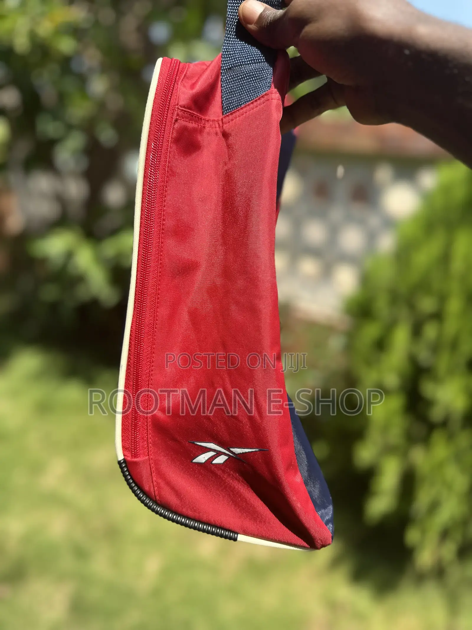 Clean Stylish Reebok Sports Bag – Great Condition