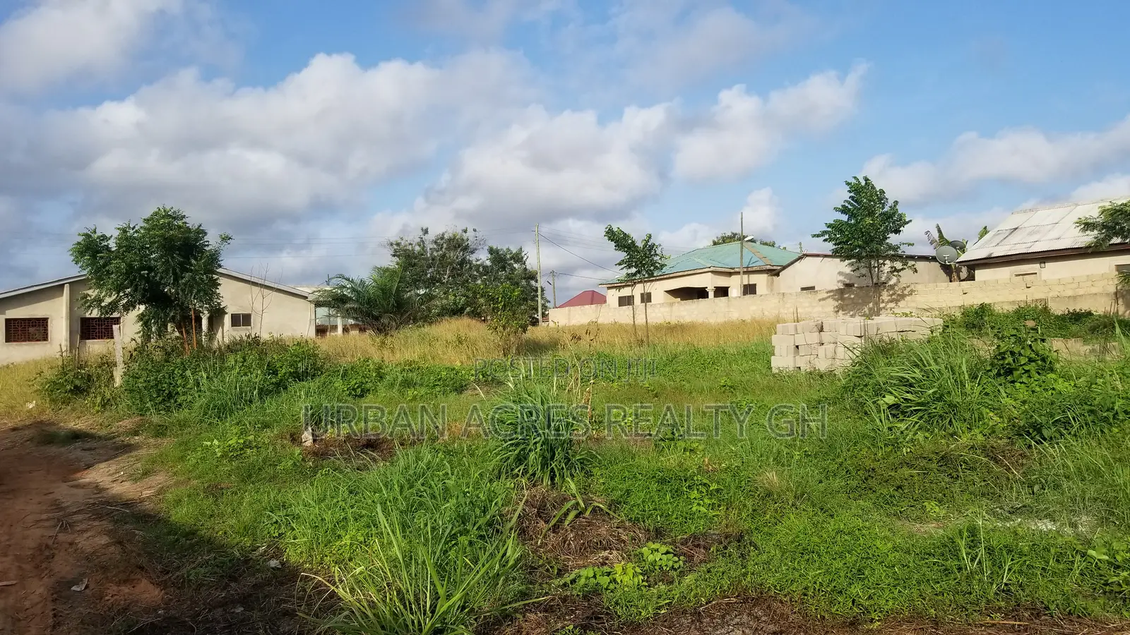 Central Region, Swedru (Kae Dabi) _ 2 Plots Building Land