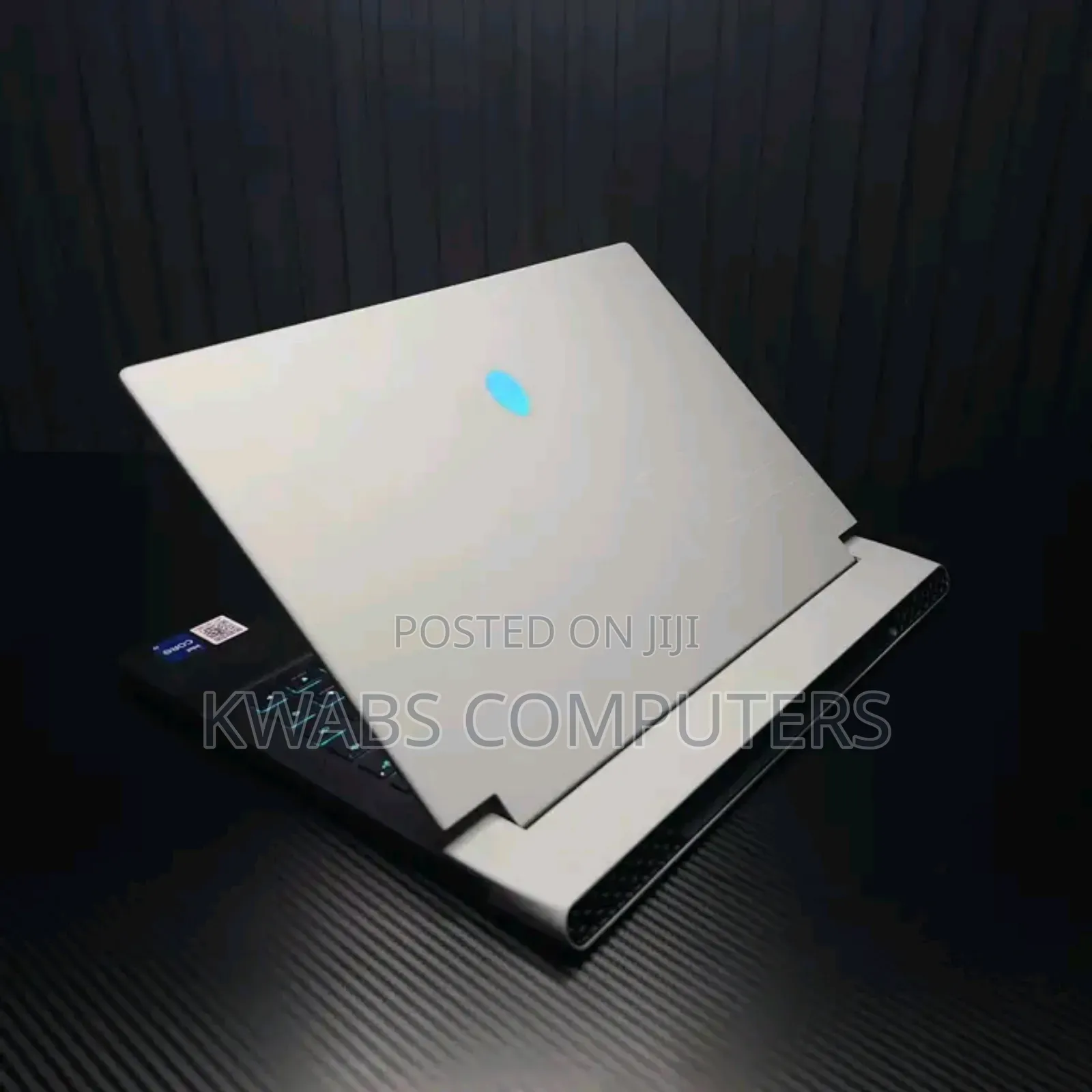 New Laptop Dell Alienware 17 R3 32GB Intel Core i7 SSD 1T