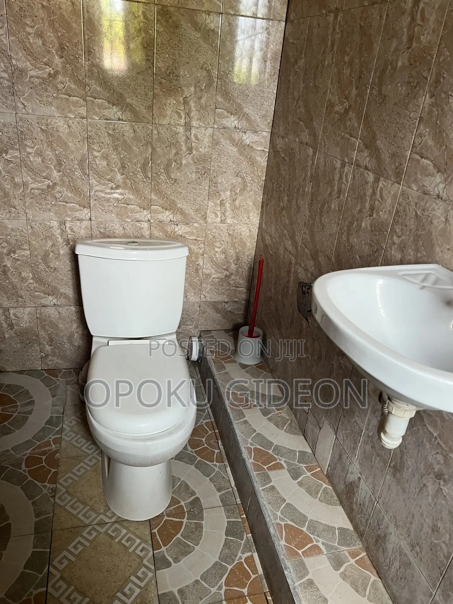1bdrm Room & Parlour in Canada, Olebu for rent