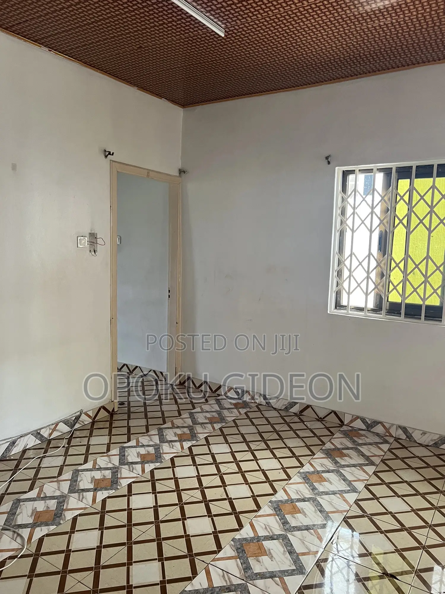 1bdrm Room & Parlour in Canada, Olebu for rent