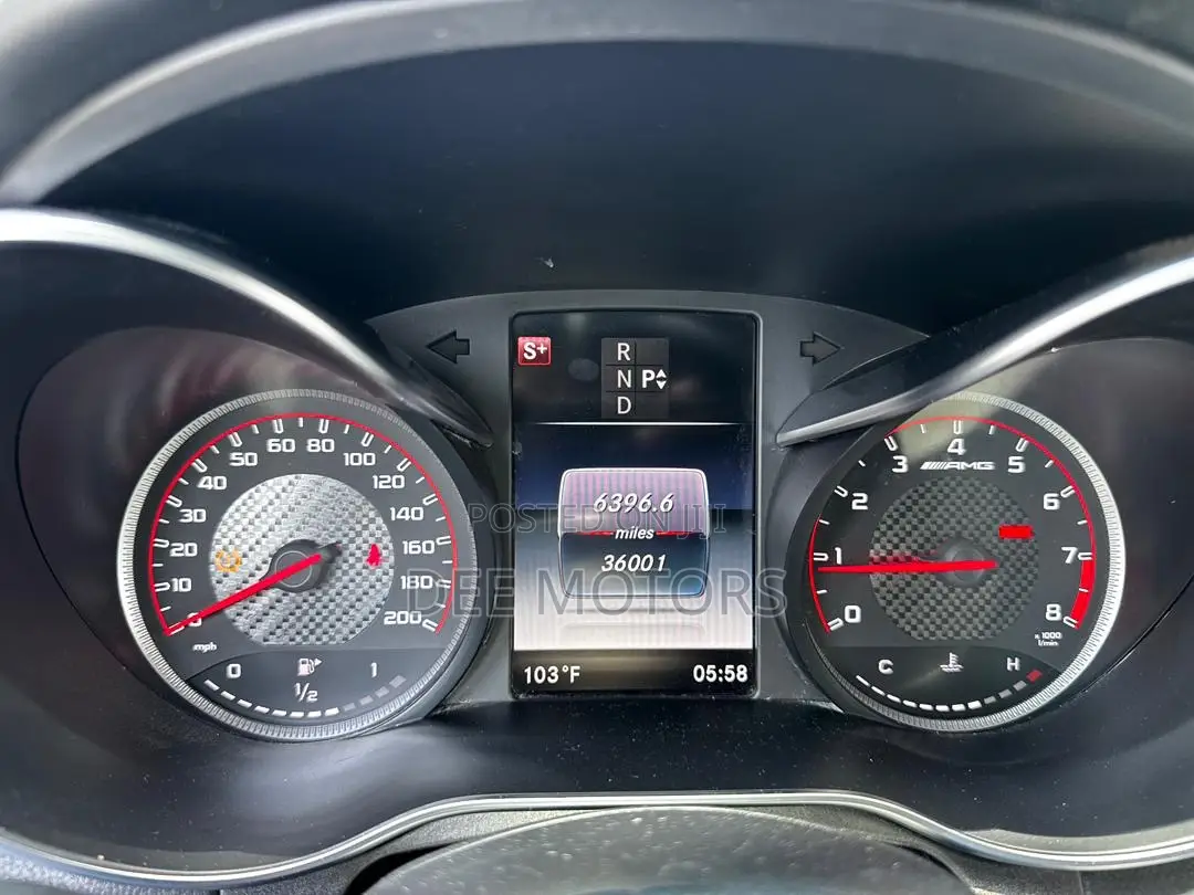 Mercedes-Benz C63 S RWD Coupe (4.0L V8 7A) 2018 Silver