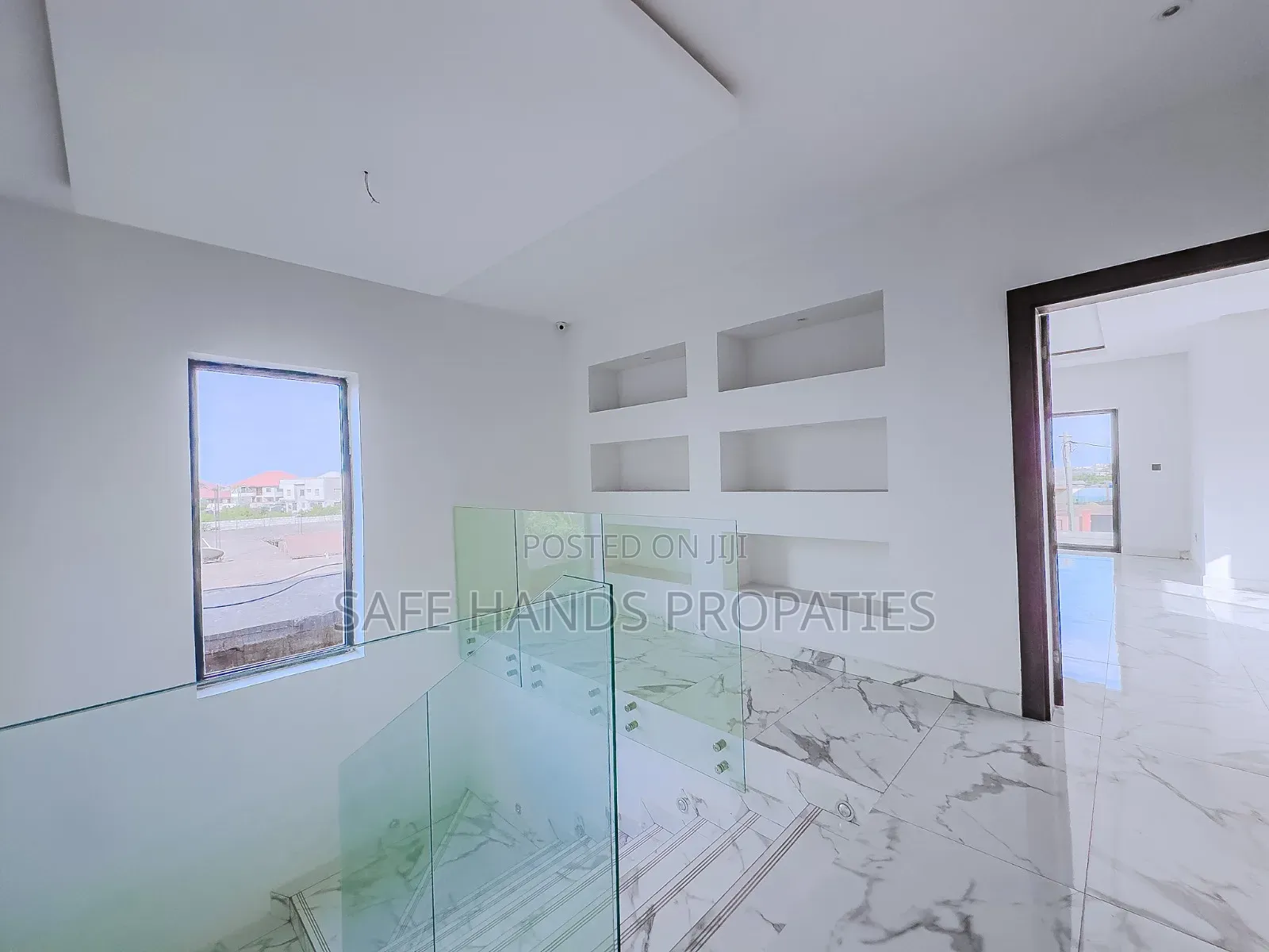 3bdrm Duplex in Accra Metropolitan for sale