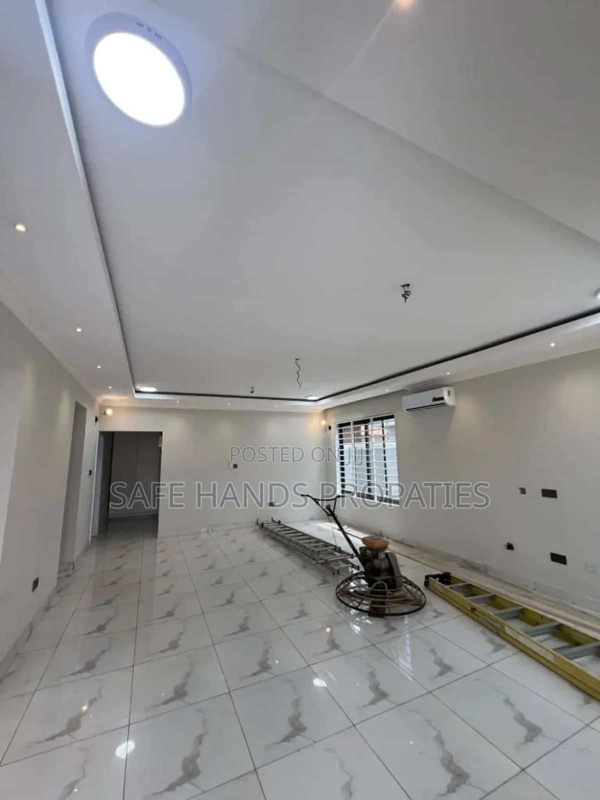 4bdrm Duplex in Accra Metropolitan for sale