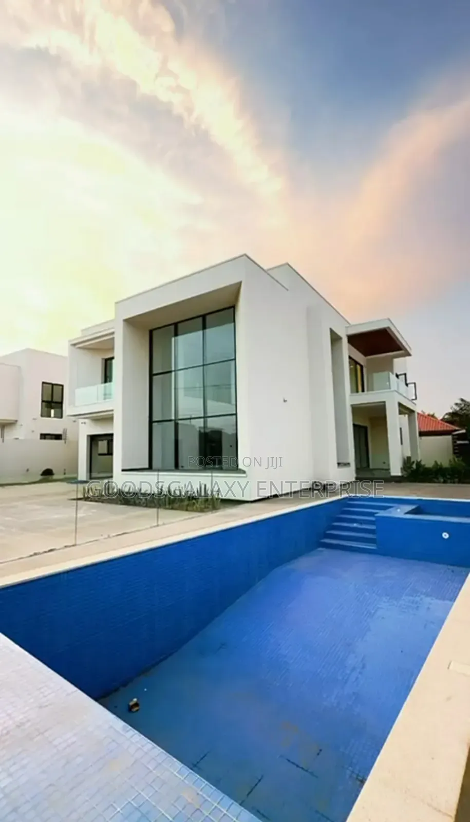 4bdrm House in Adjiriganor for sale
