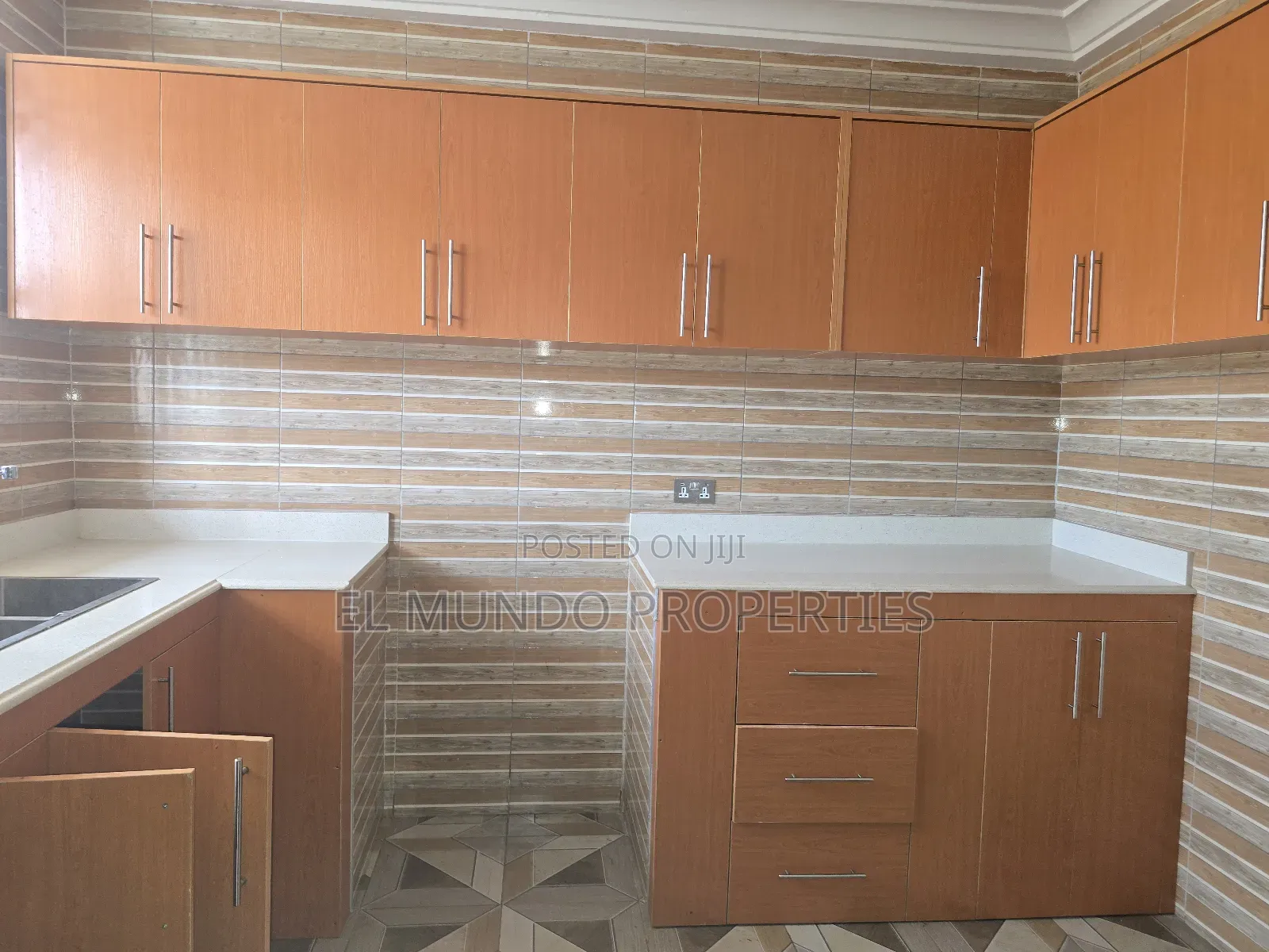 3bdrm Apartment in Sofoline, Kumasi Metropolitan for rent