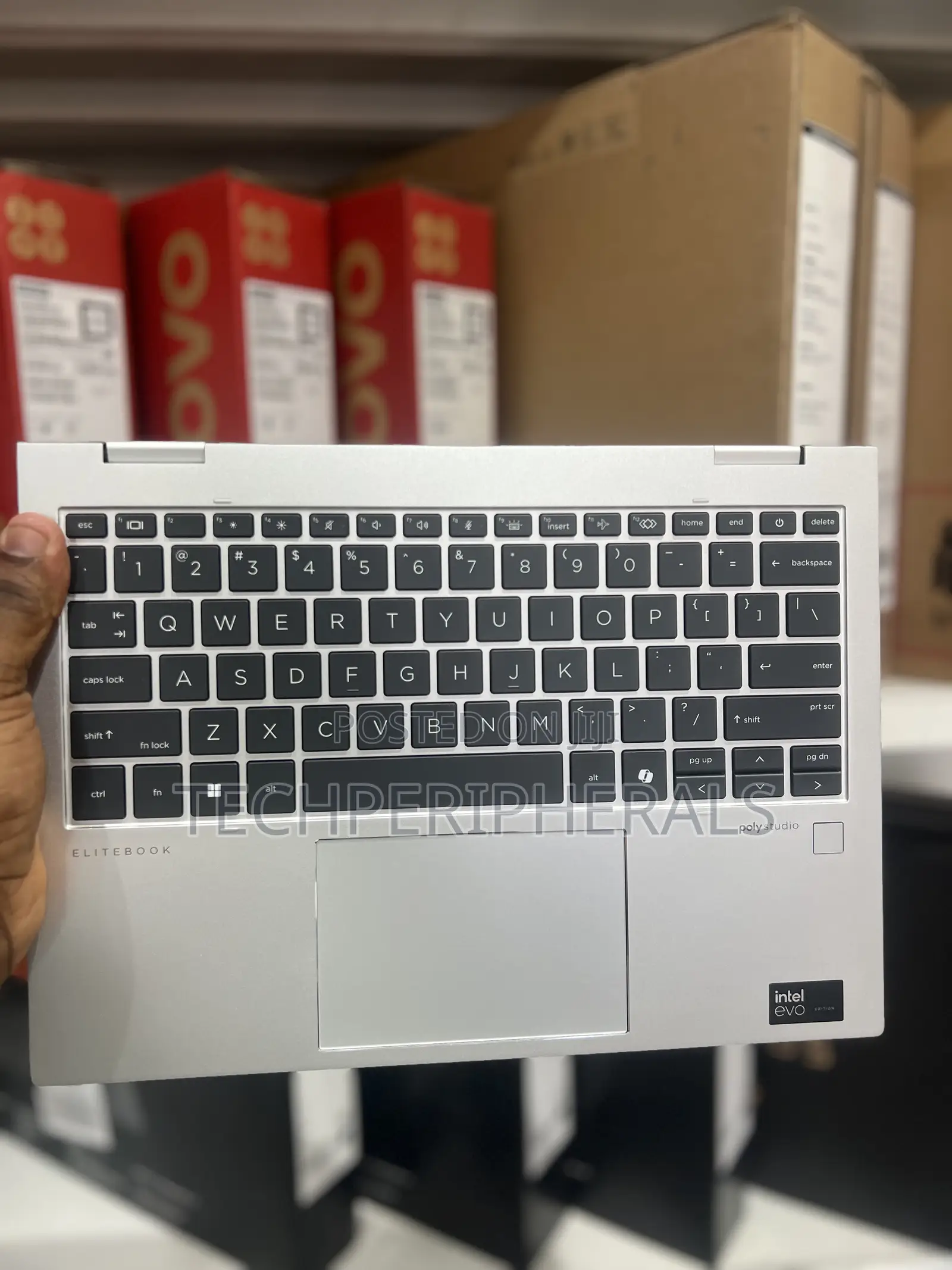 New Laptop HP Elitebook 830 G11 16GB Intel Core Ultra 7 SSD 512GB