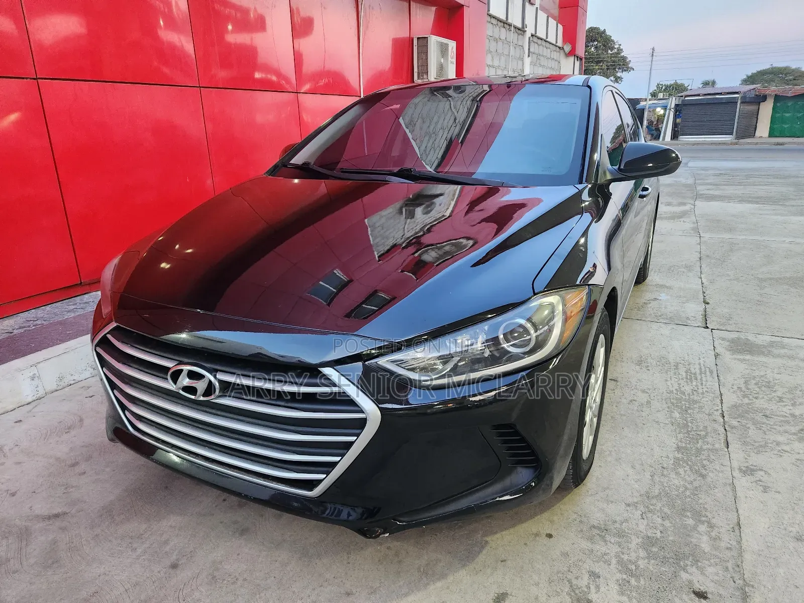 Hyundai Elantra ECO Sedan FWD (1.4L 4cyl 7A) 2017 Black